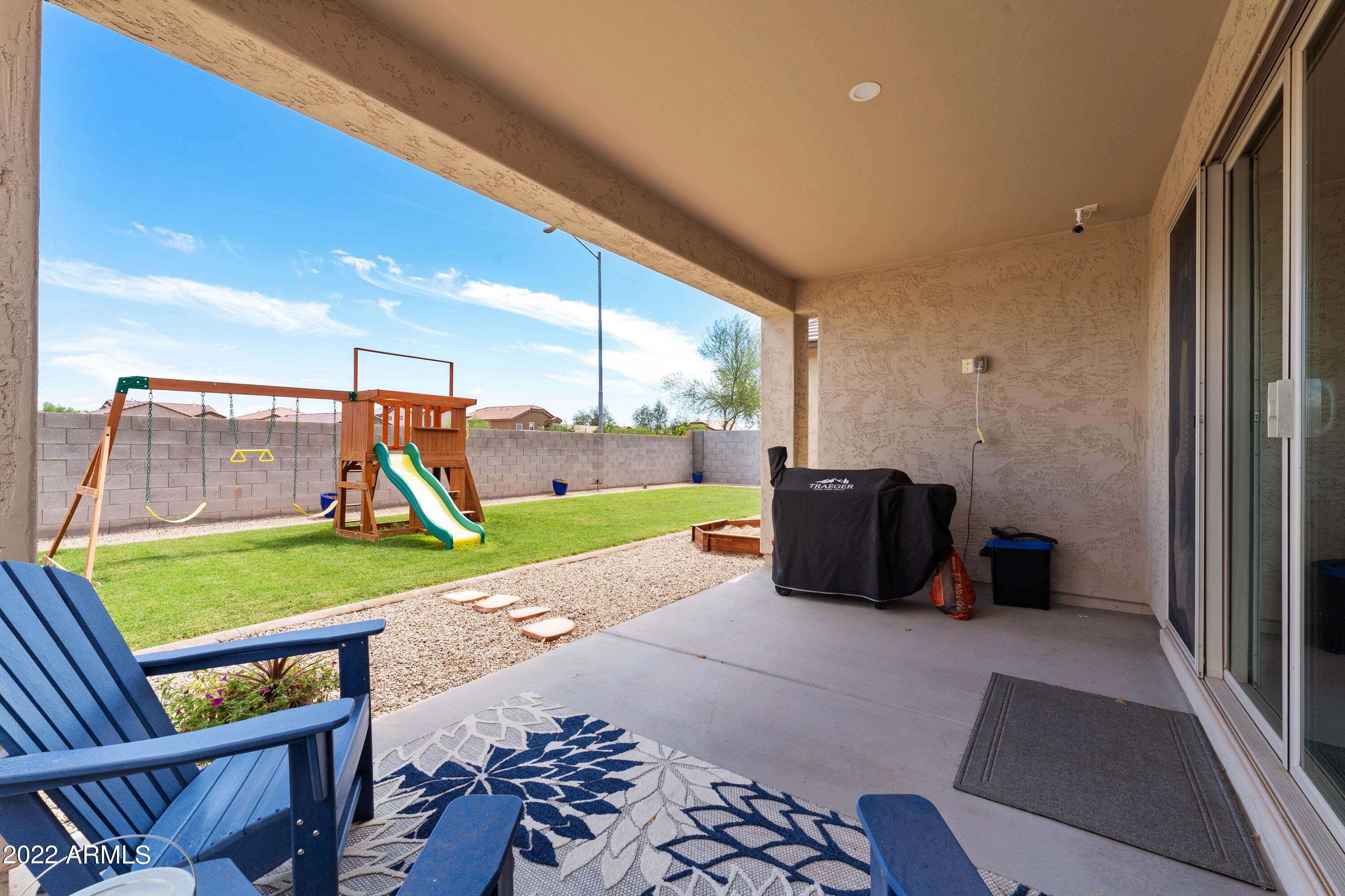 1135 E BARRUS Drive