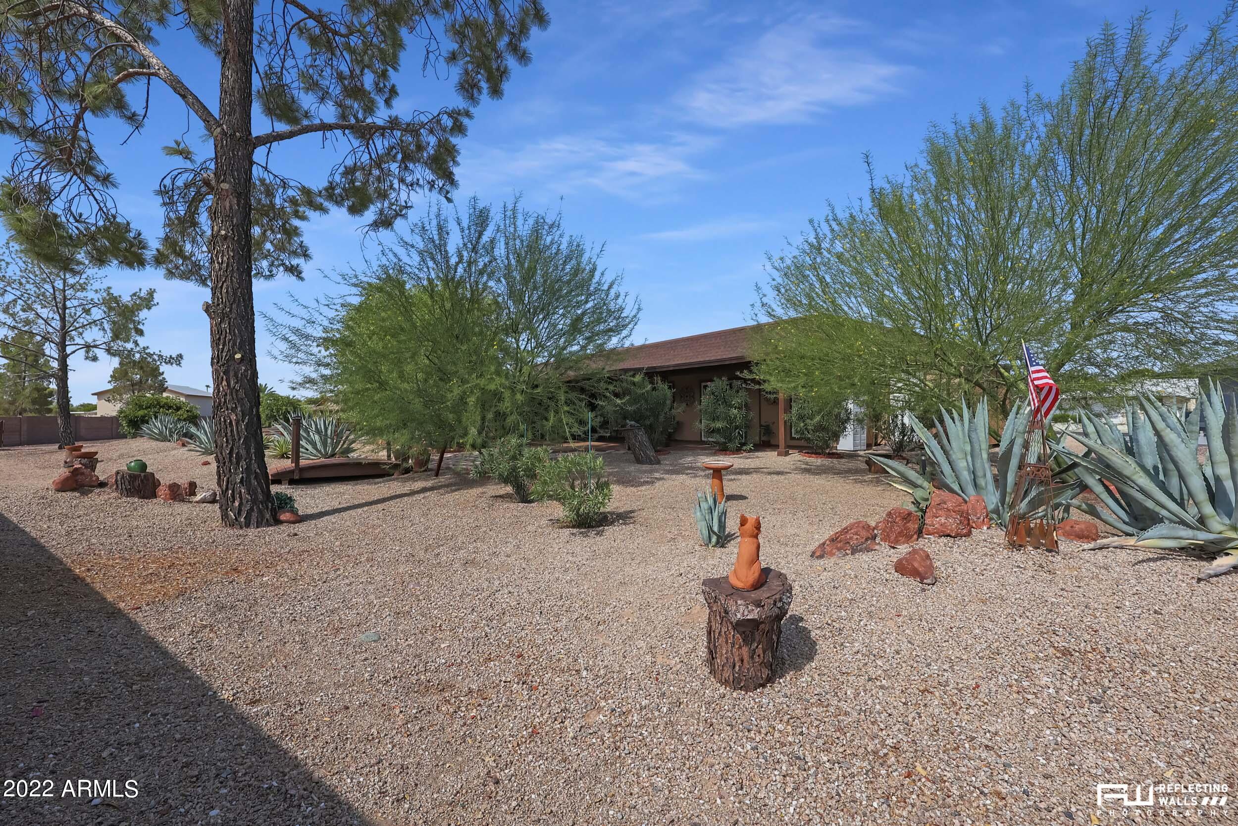 19607 N PINE SPRINGS Drive