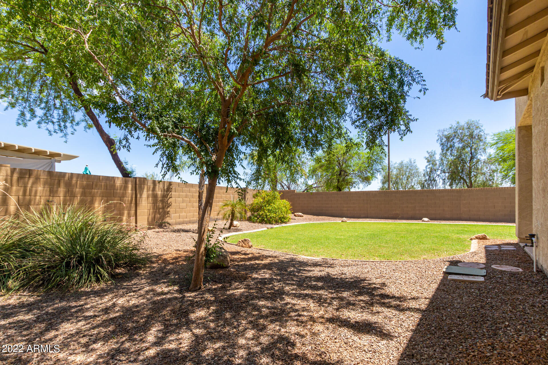 4545 W POKEBERRY Lane