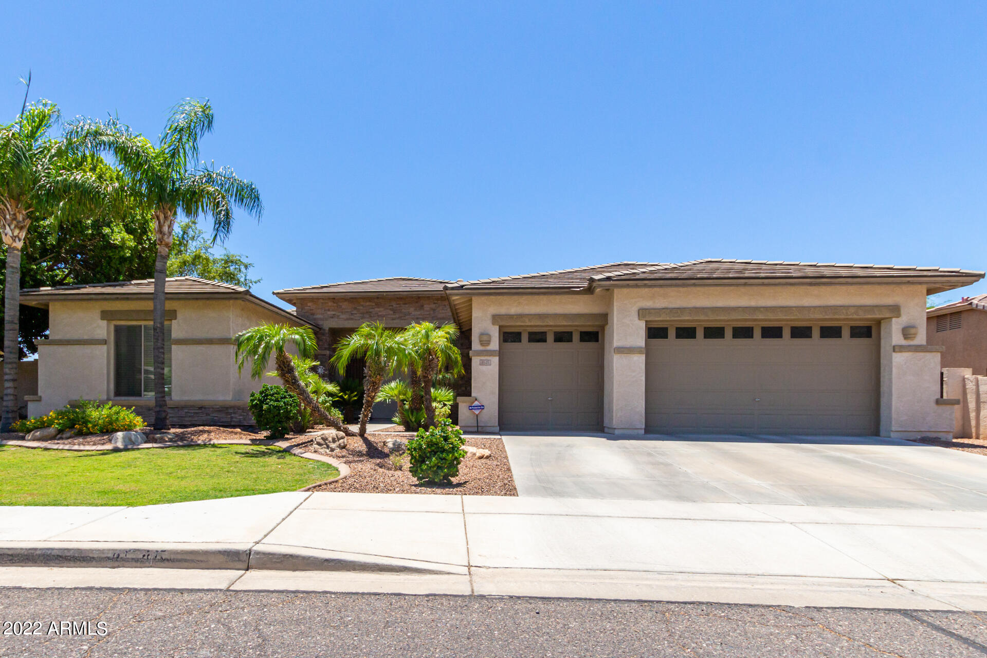 4545 W POKEBERRY Lane