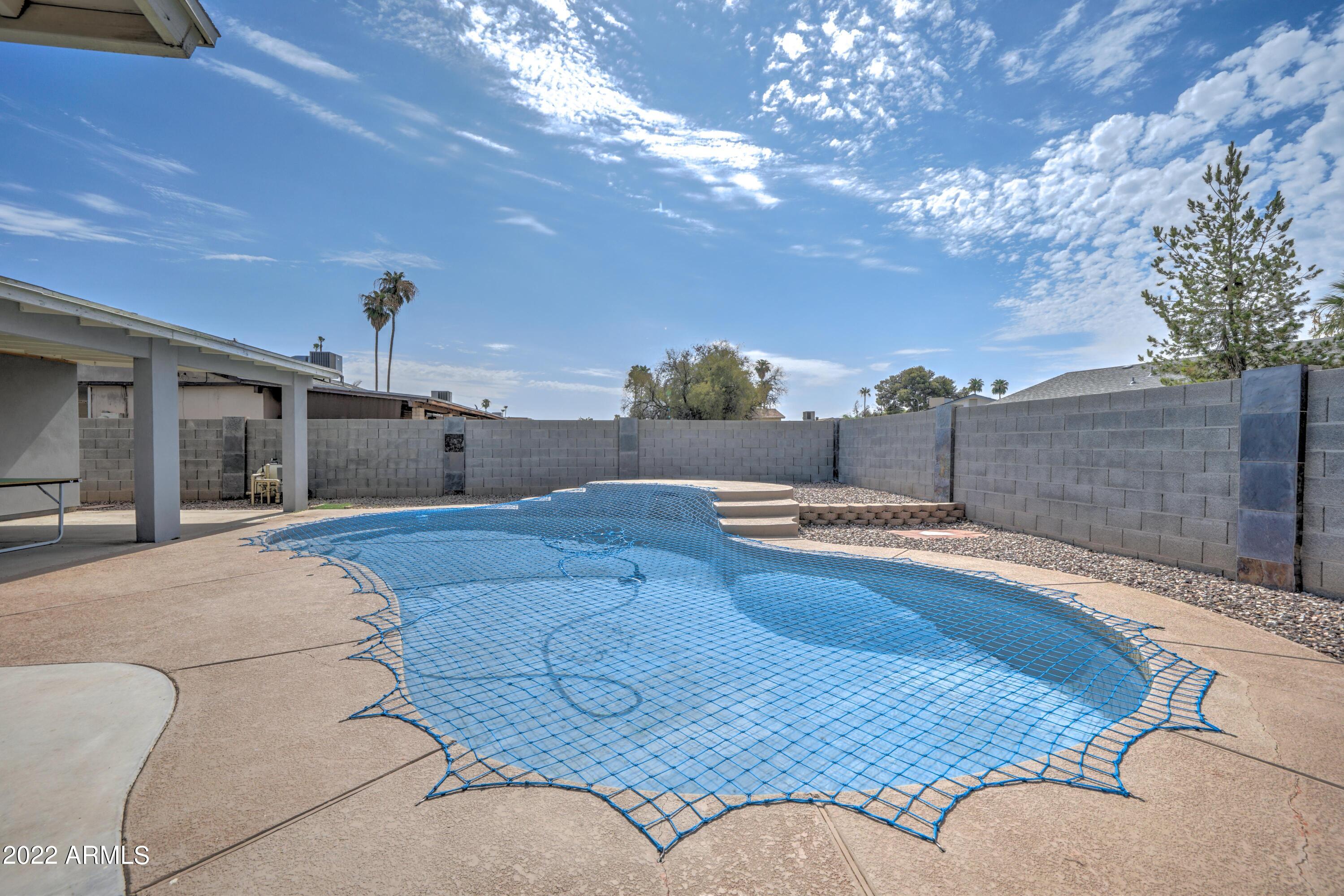 5415 W DESERT COVE Avenue