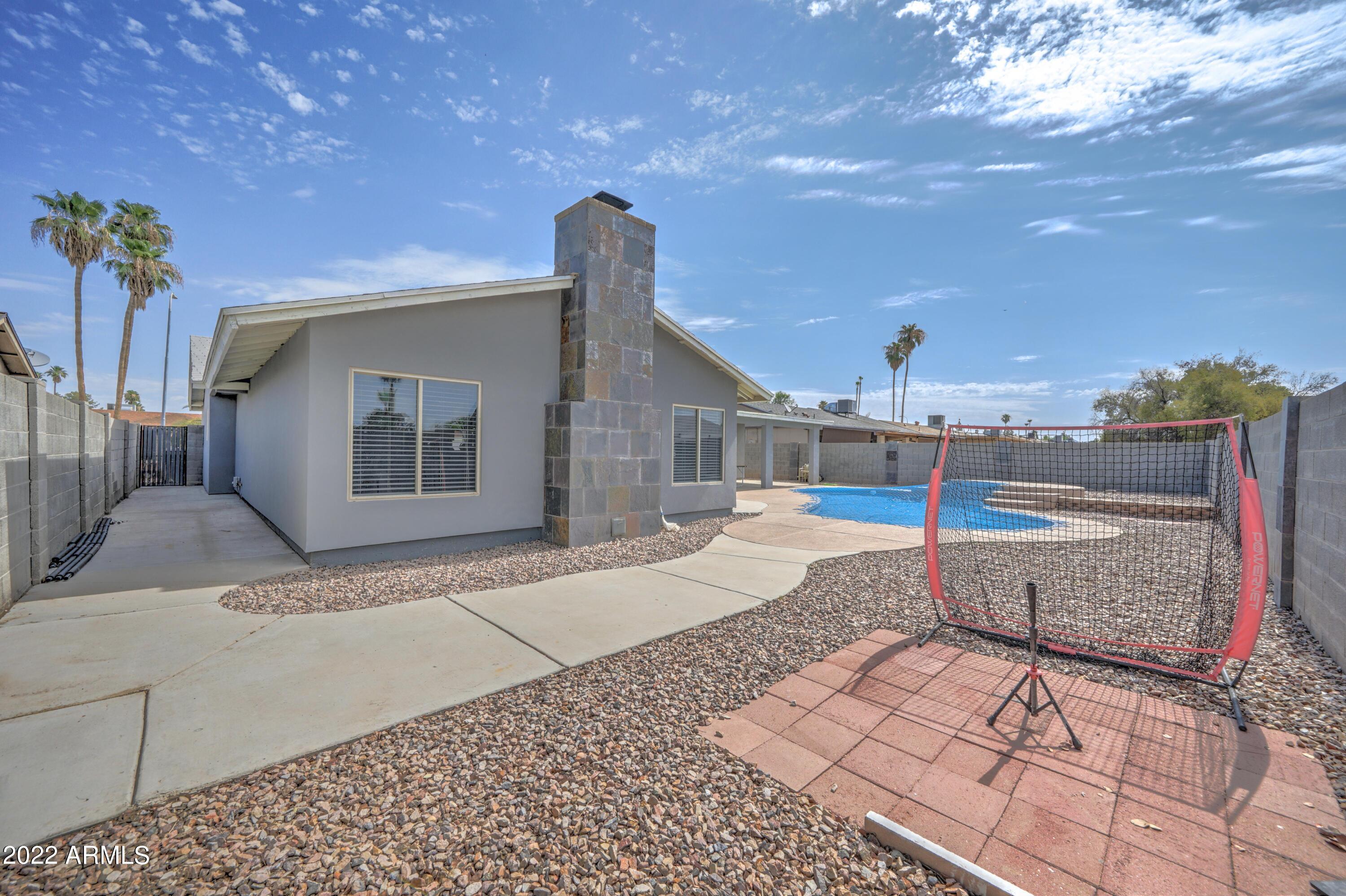 5415 W DESERT COVE Avenue