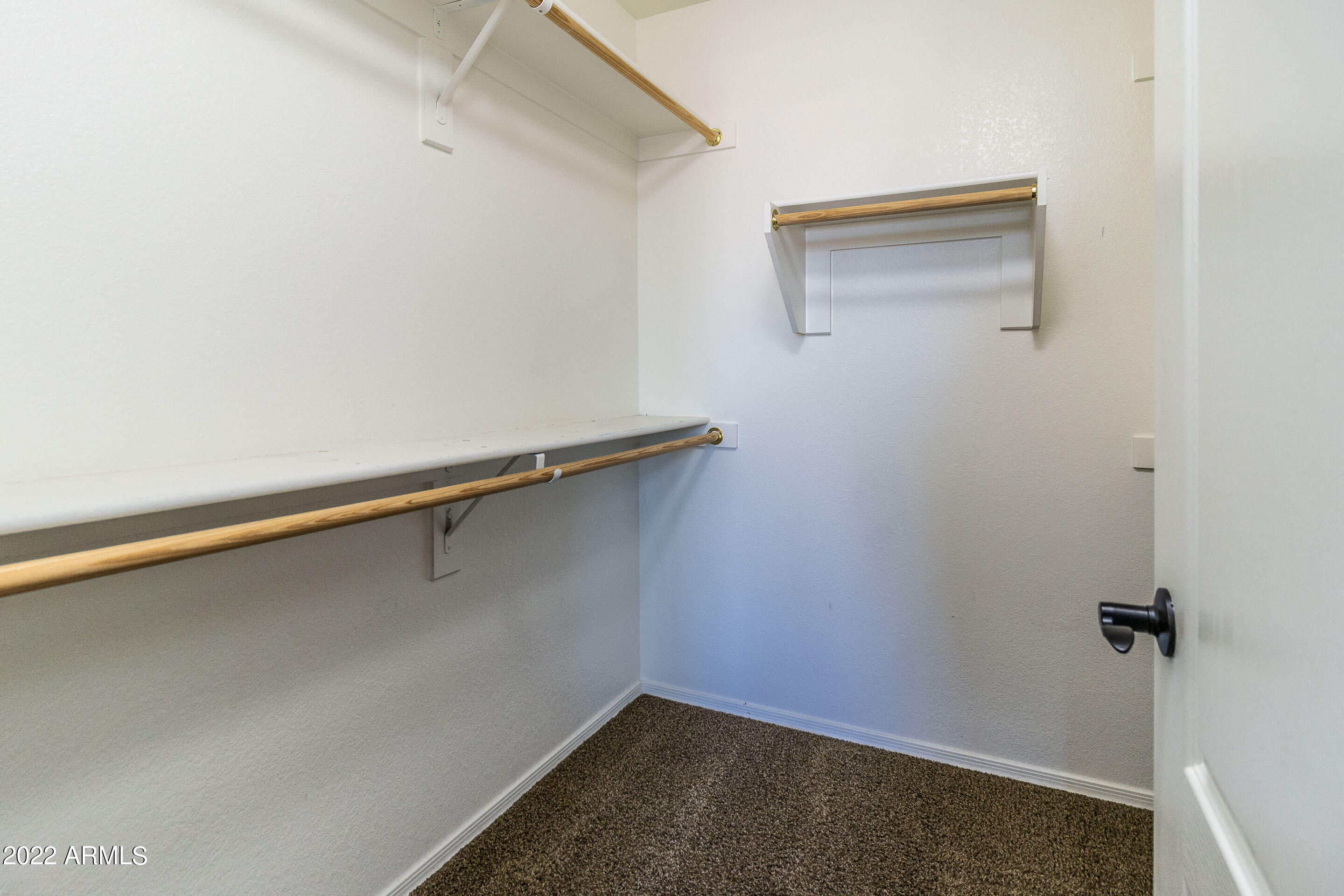 1350 S GREENFIELD Road Unit: 2083