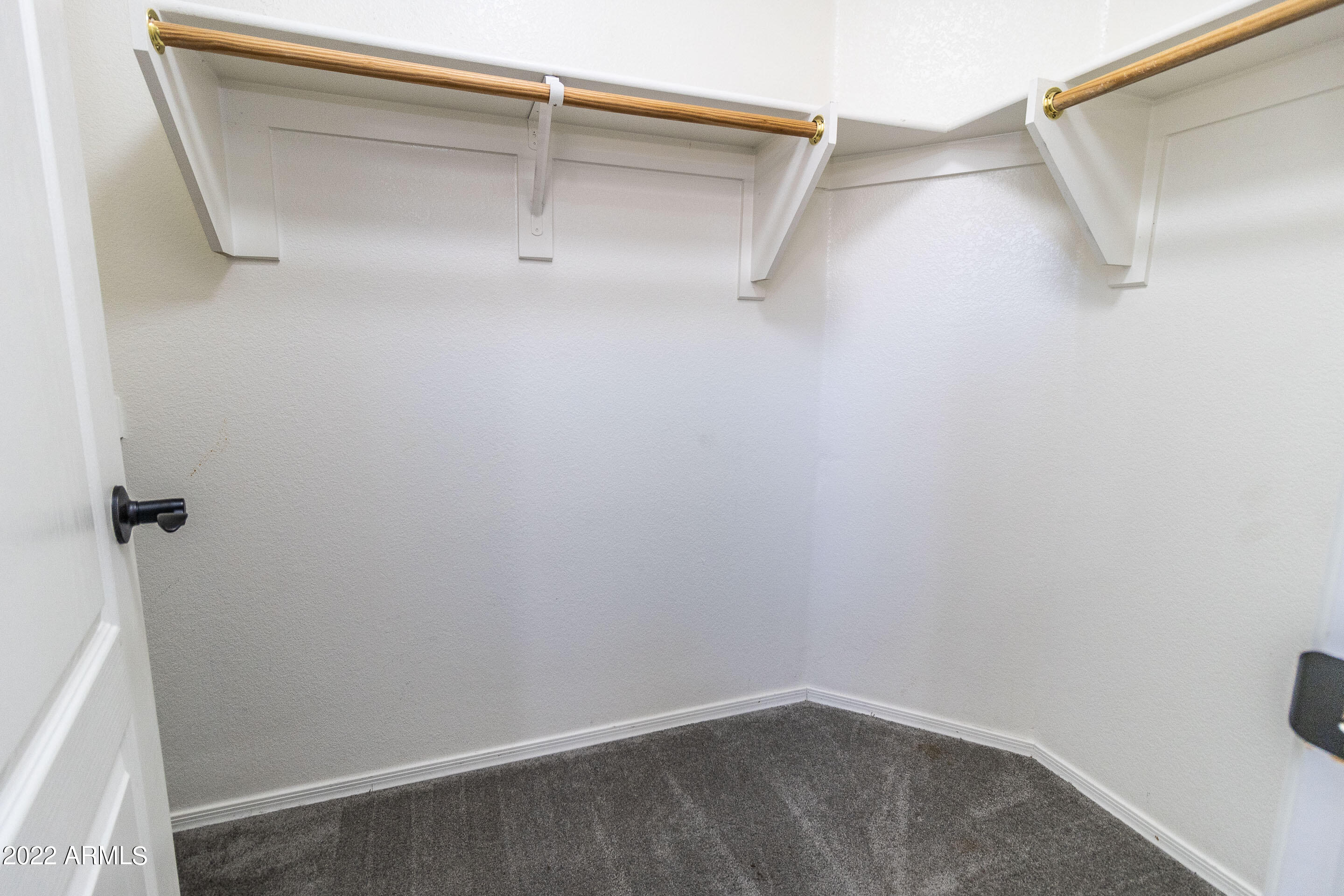 1350 S GREENFIELD Road Unit: 2083