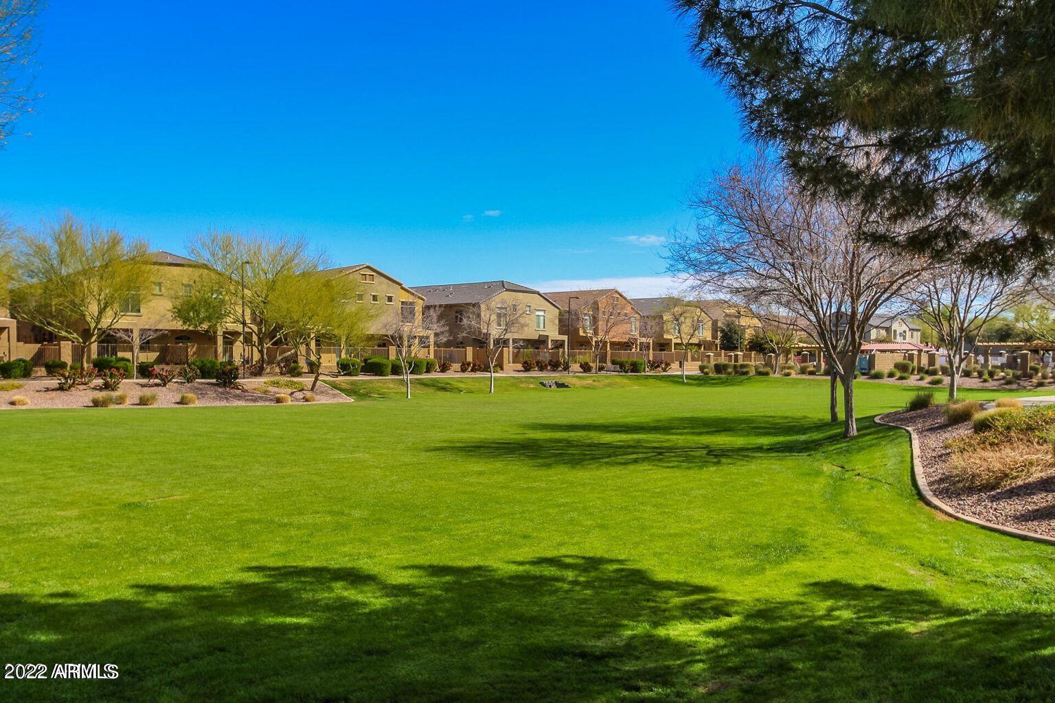 1350 S GREENFIELD Road Unit: 2083