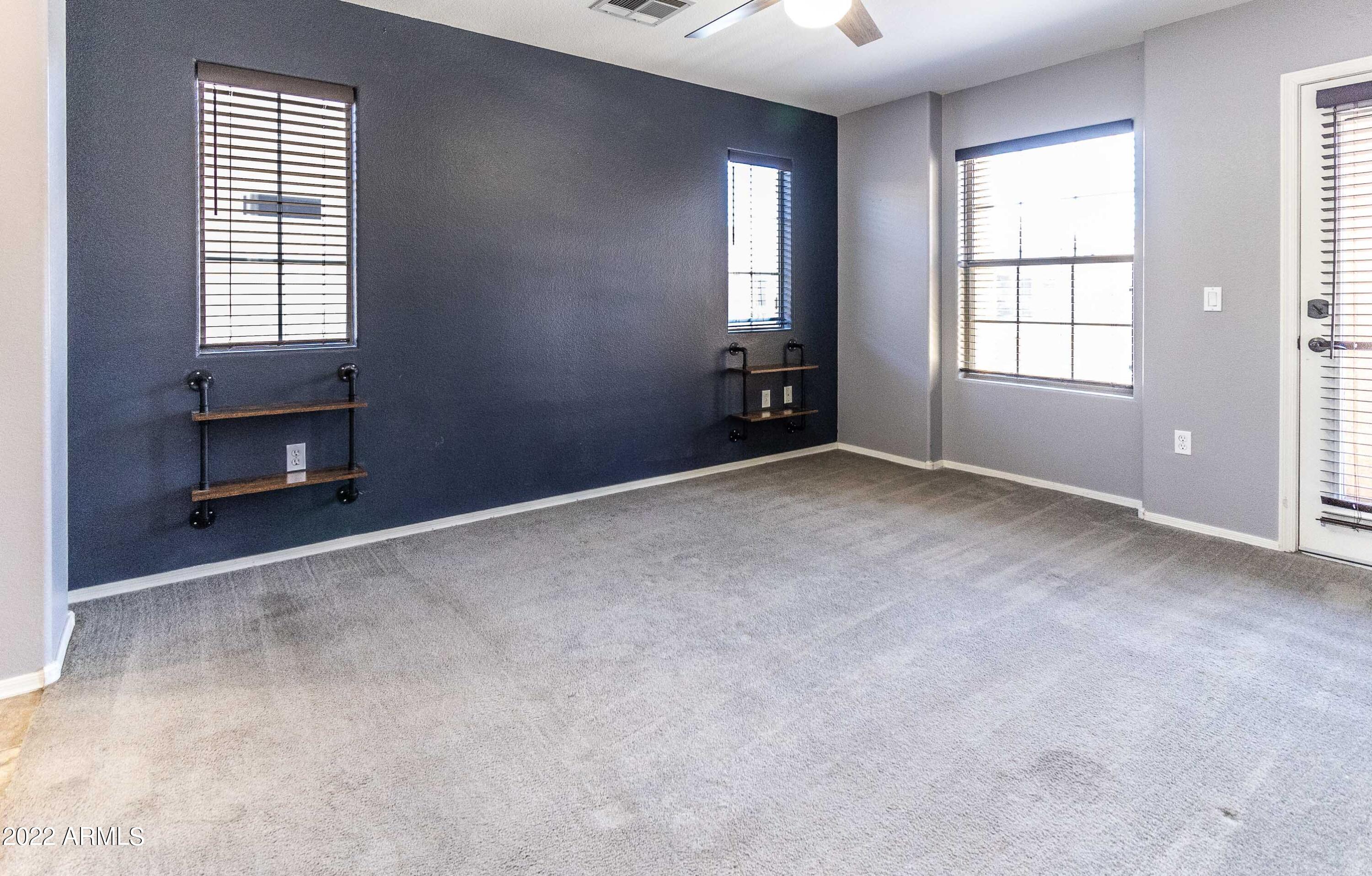 1350 S GREENFIELD Road Unit: 2083