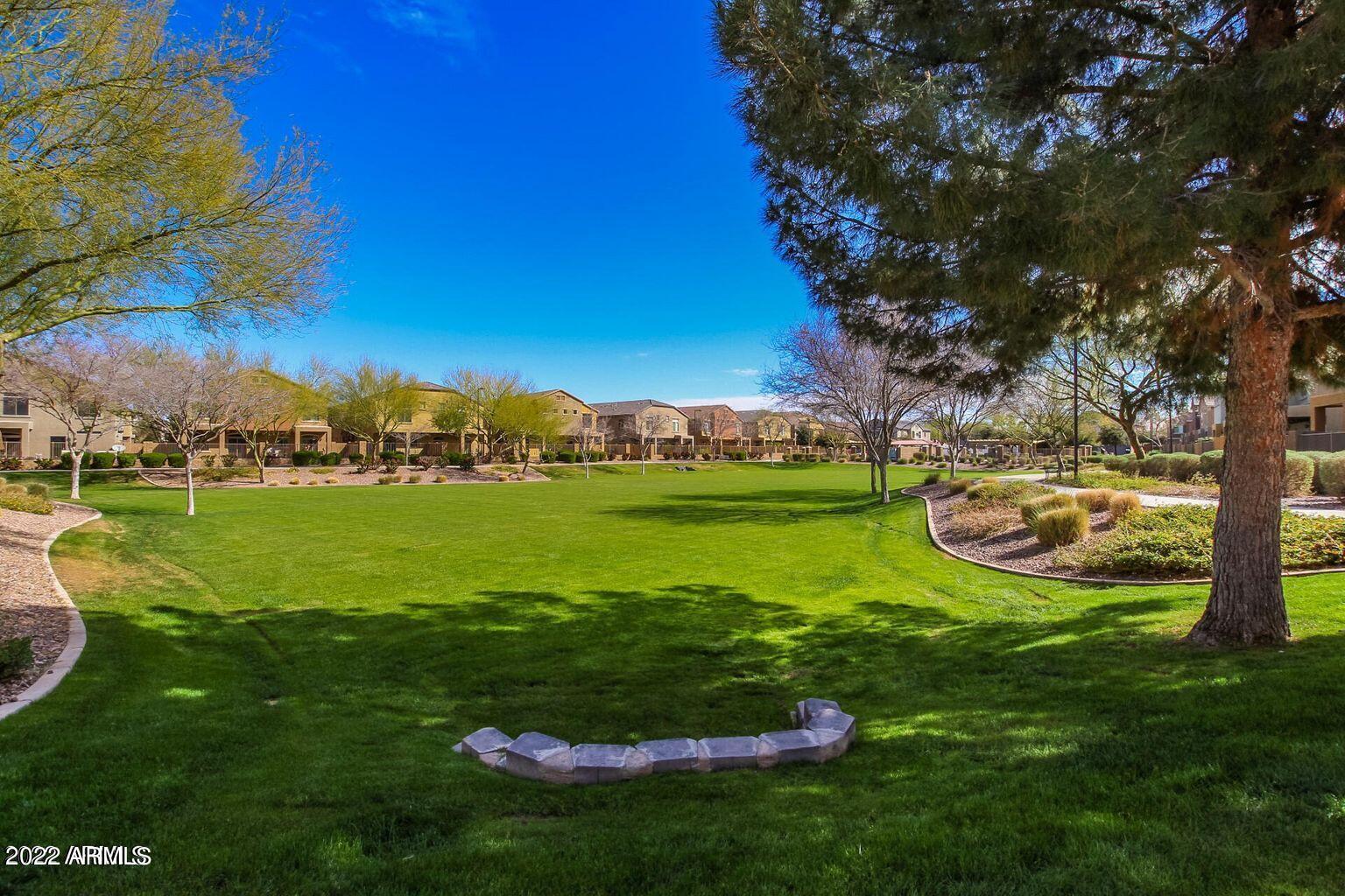 1350 S GREENFIELD Road Unit: 2083