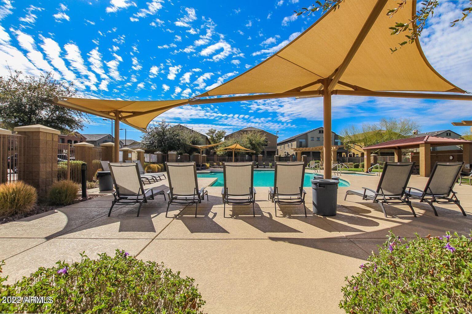 1350 S GREENFIELD Road Unit: 2083