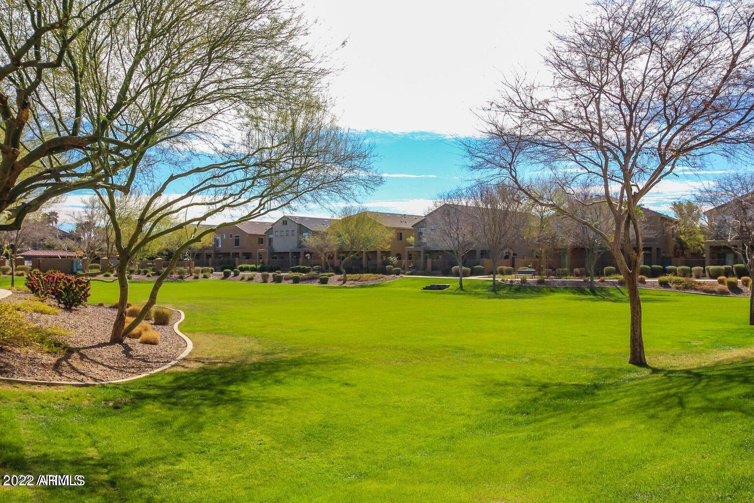 1350 S GREENFIELD Road Unit: 2083