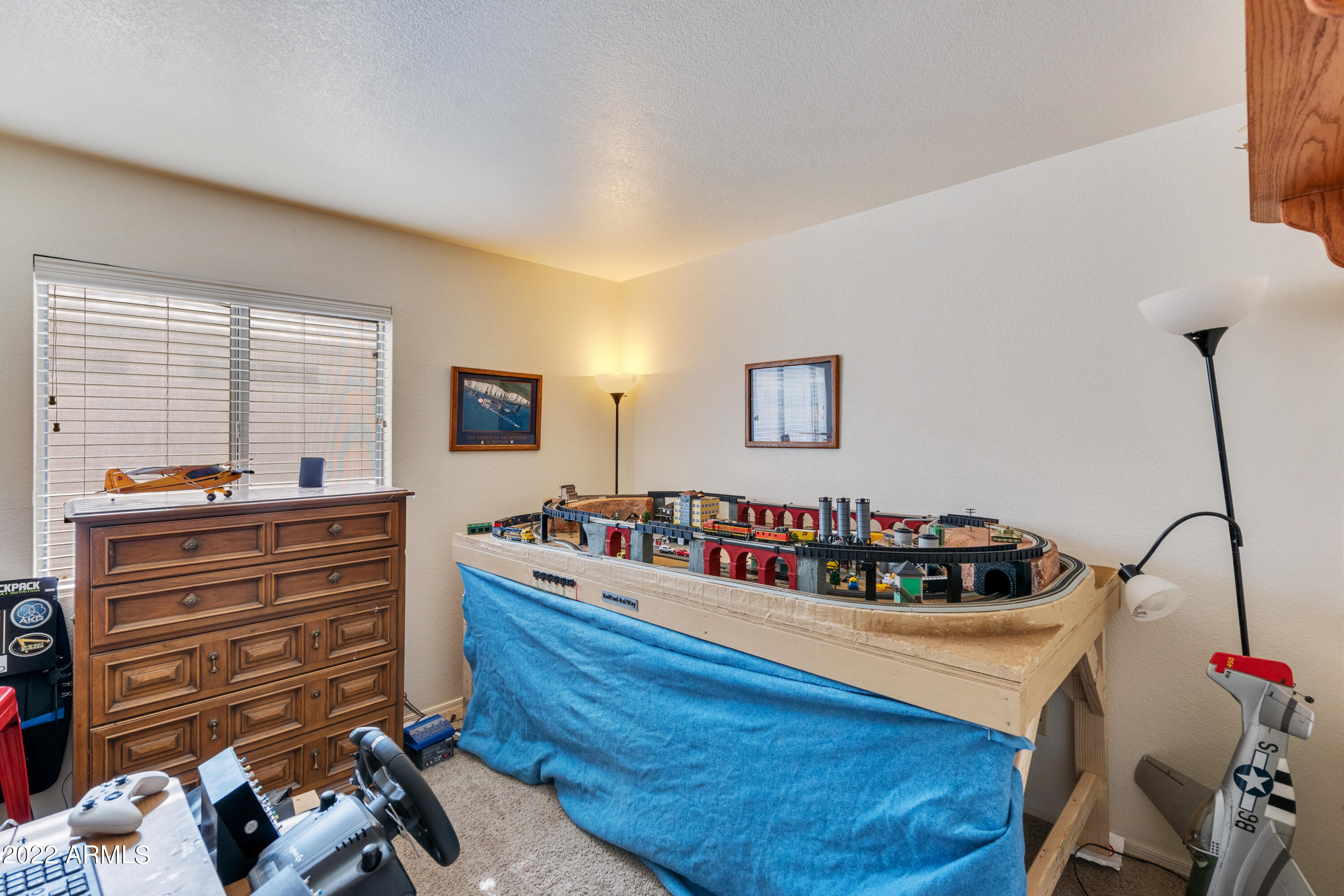 15716 W SMOKEY Drive