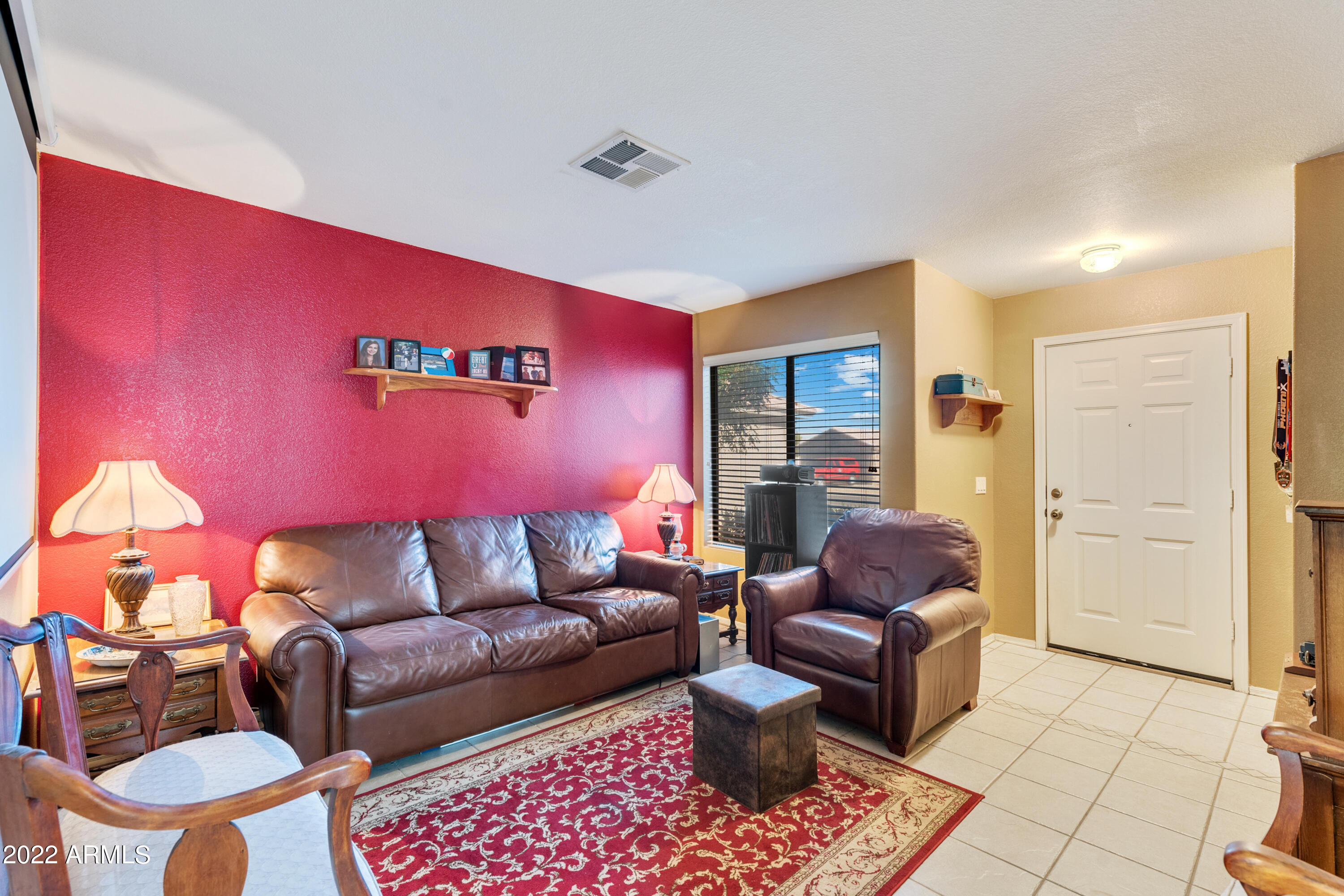 15716 W SMOKEY Drive