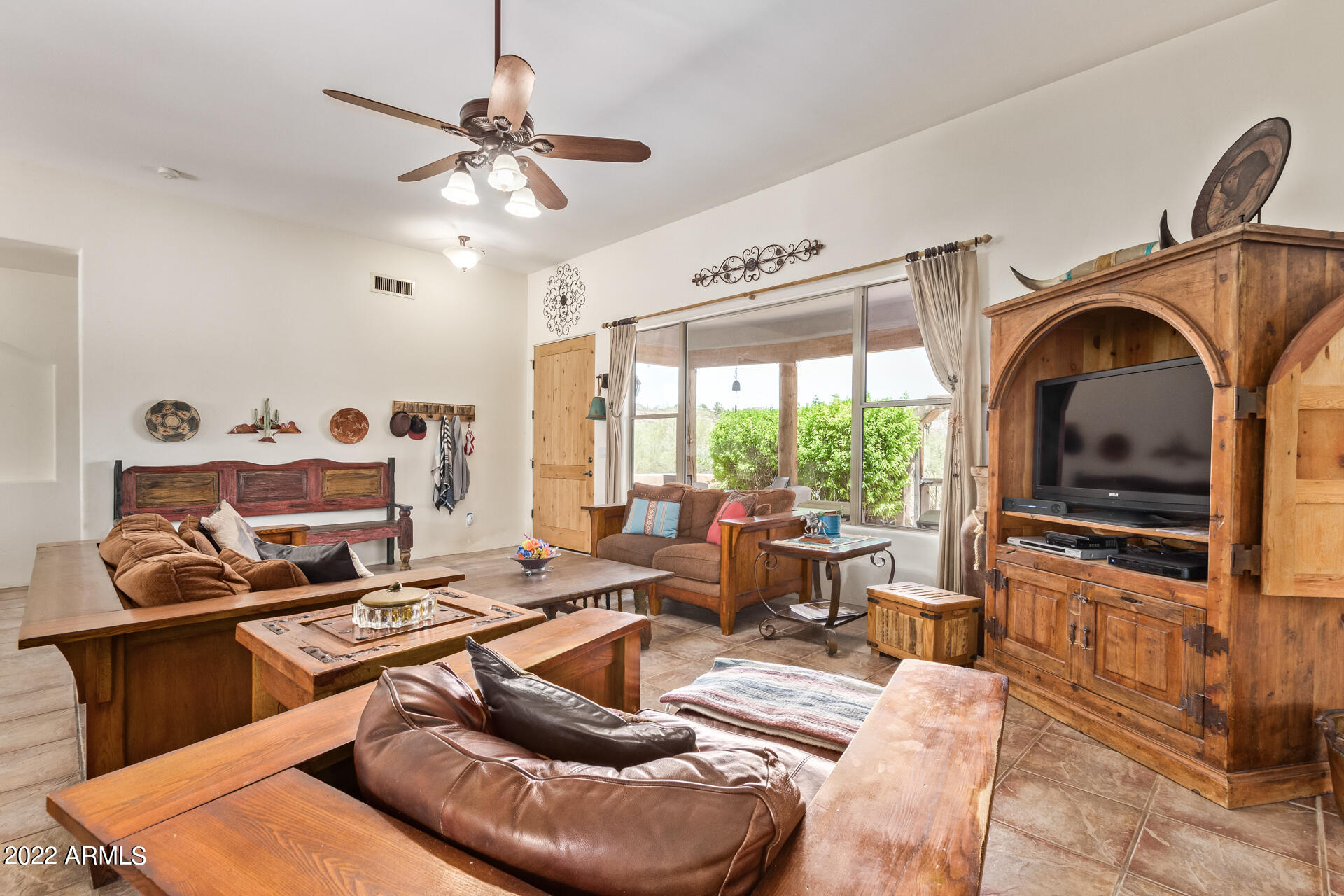 2215 W ESTRELLA Road