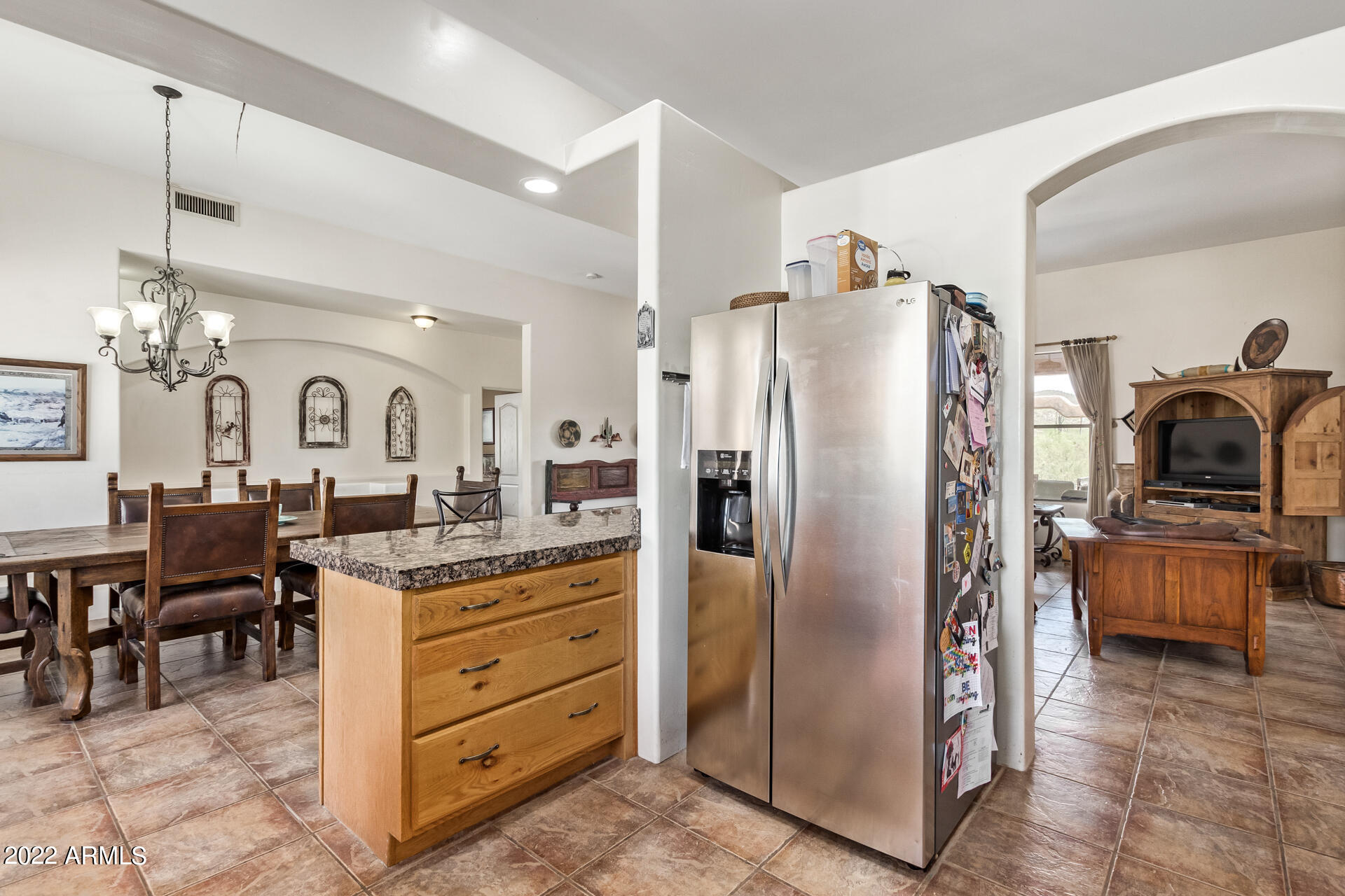 2215 W ESTRELLA Road