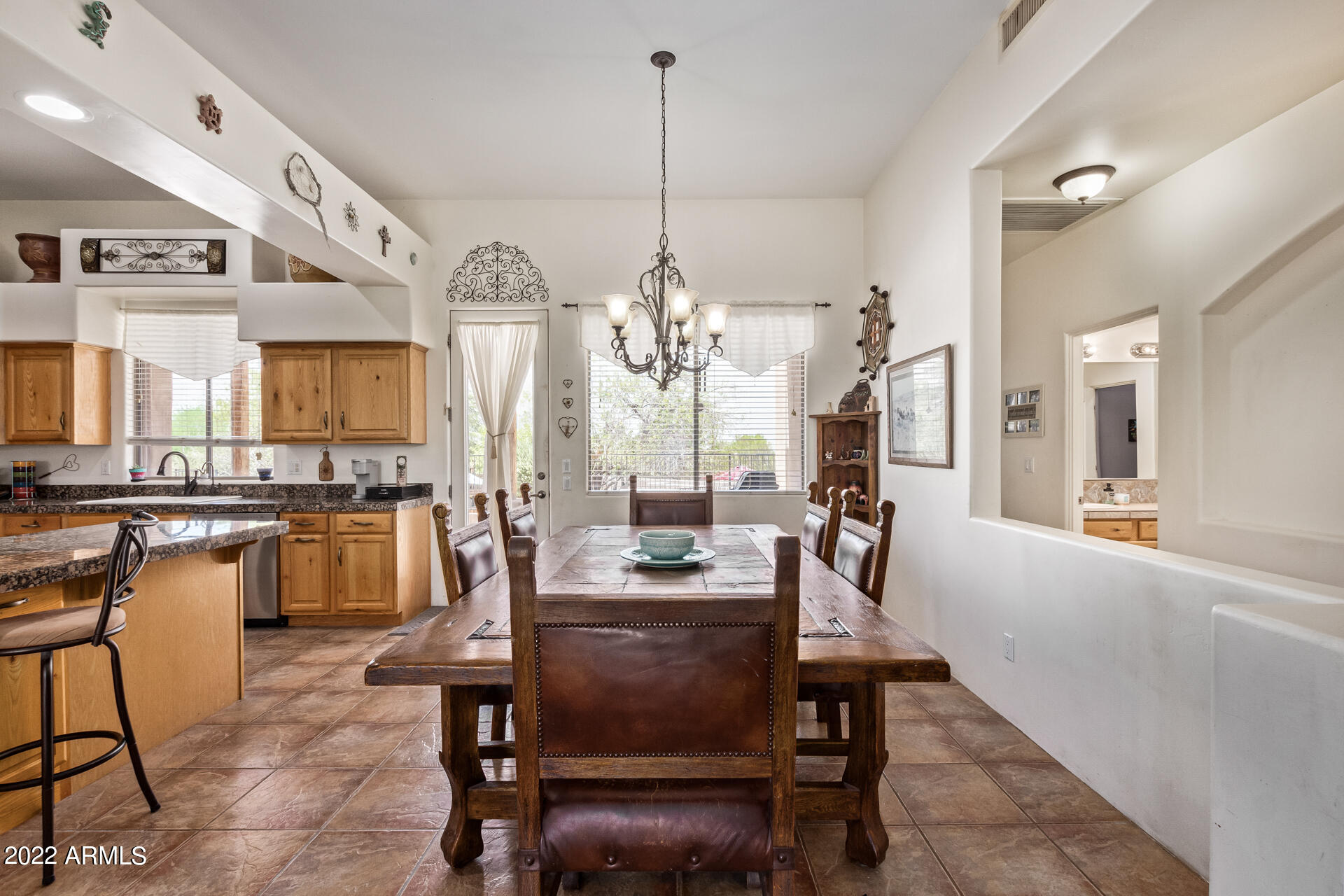 2215 W ESTRELLA Road