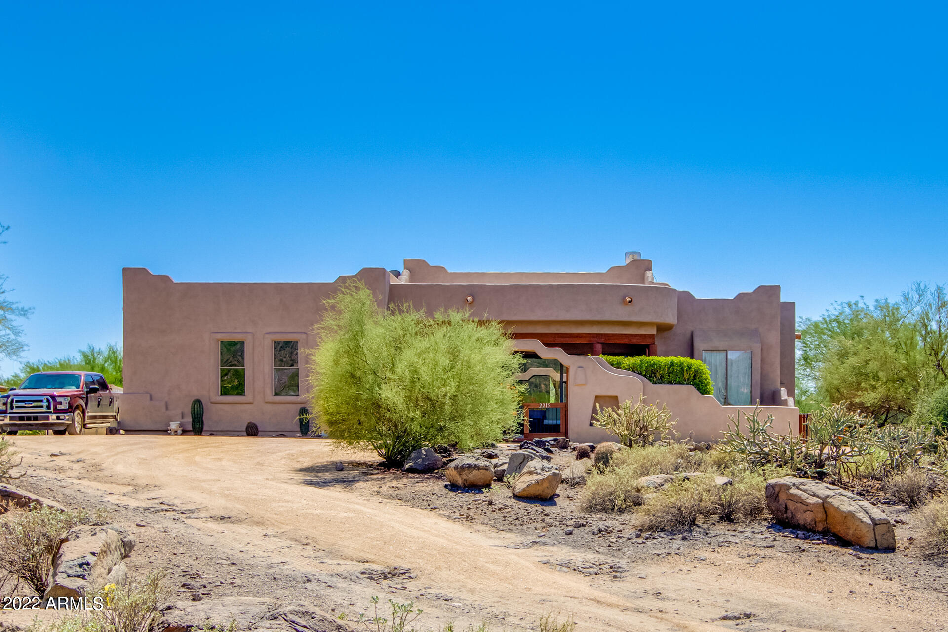 2215 W ESTRELLA Road