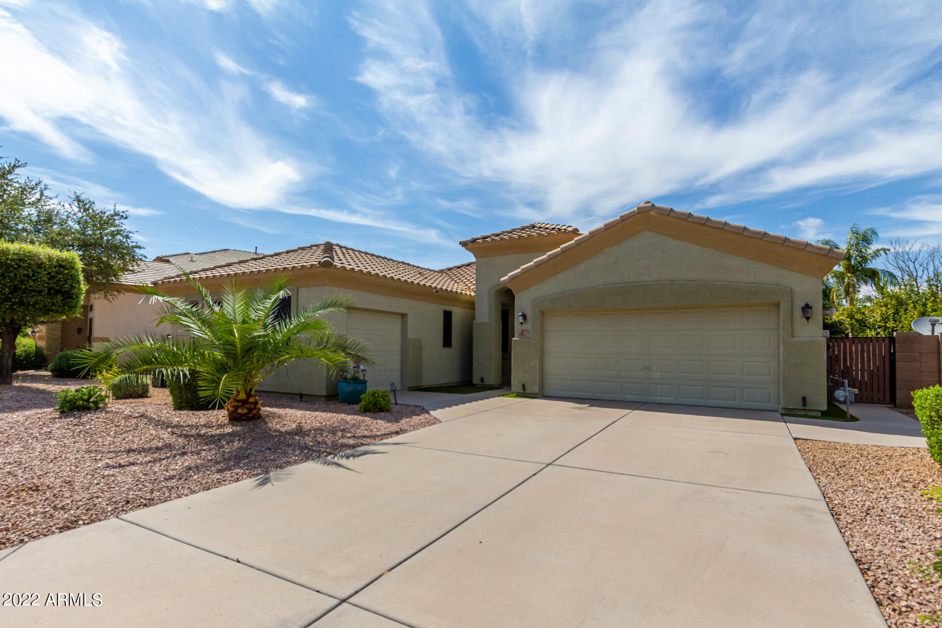 1770 E WESSON Drive