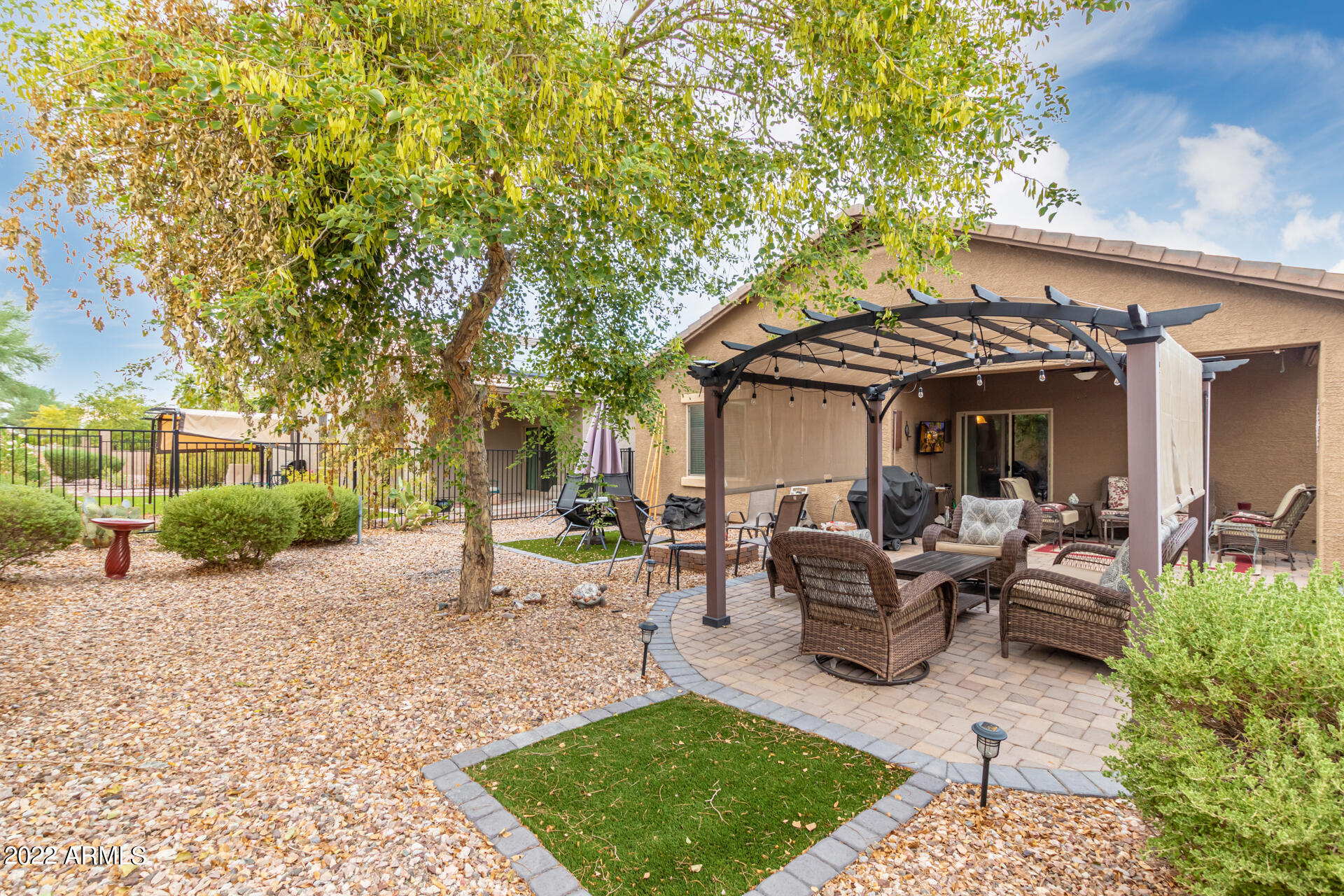22620 W GARDENIA Drive