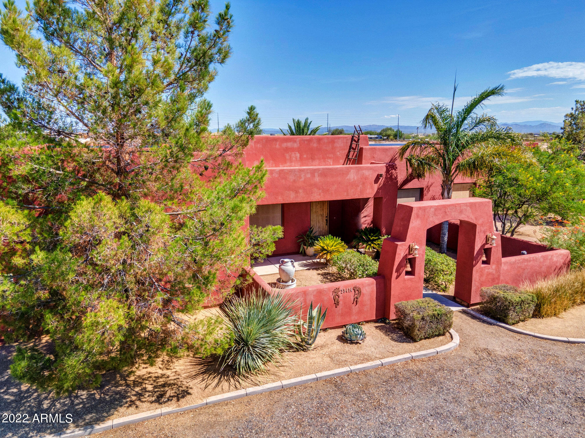 25414 W BLUE SKY Drive