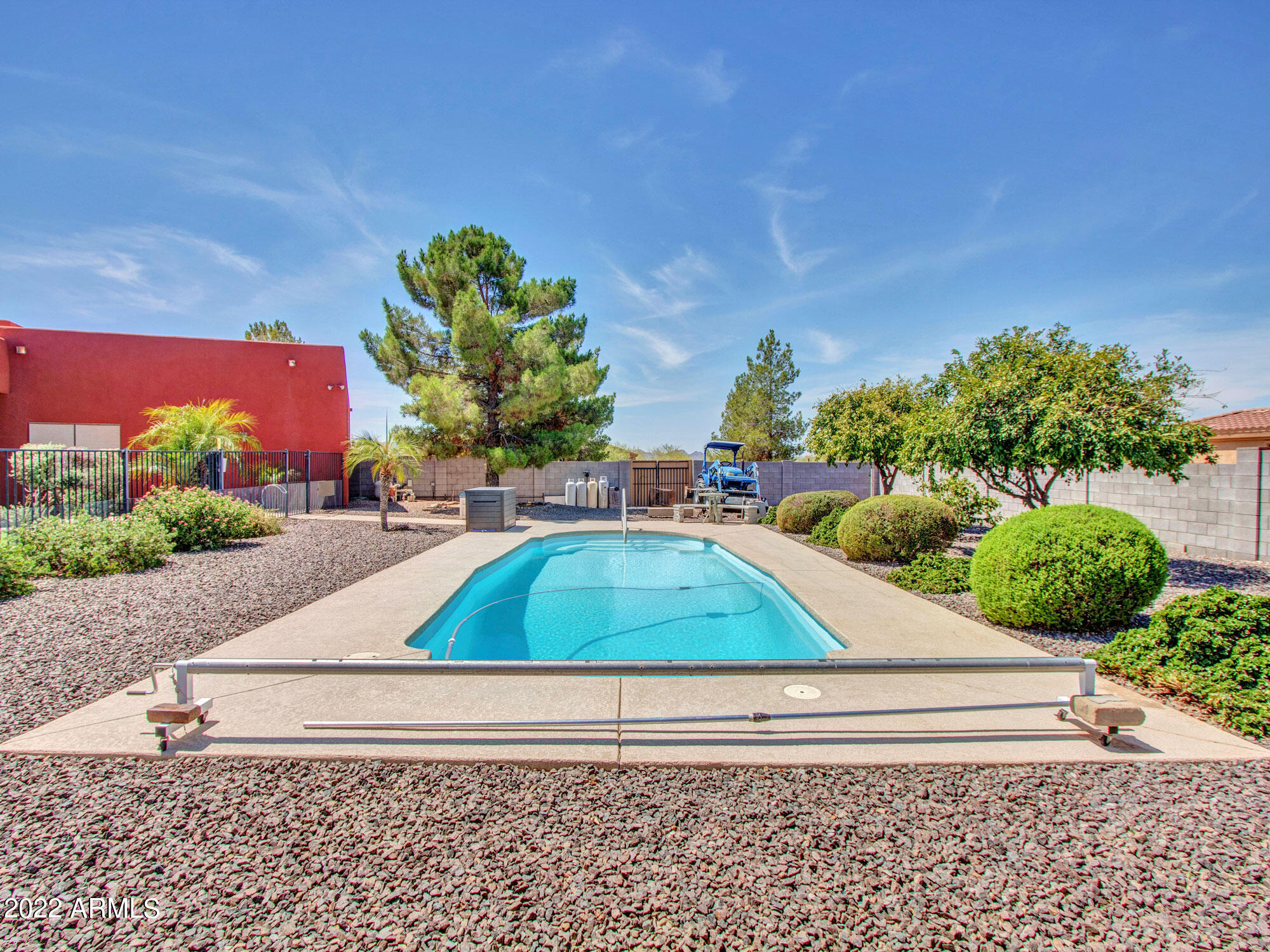 25414 W BLUE SKY Drive
