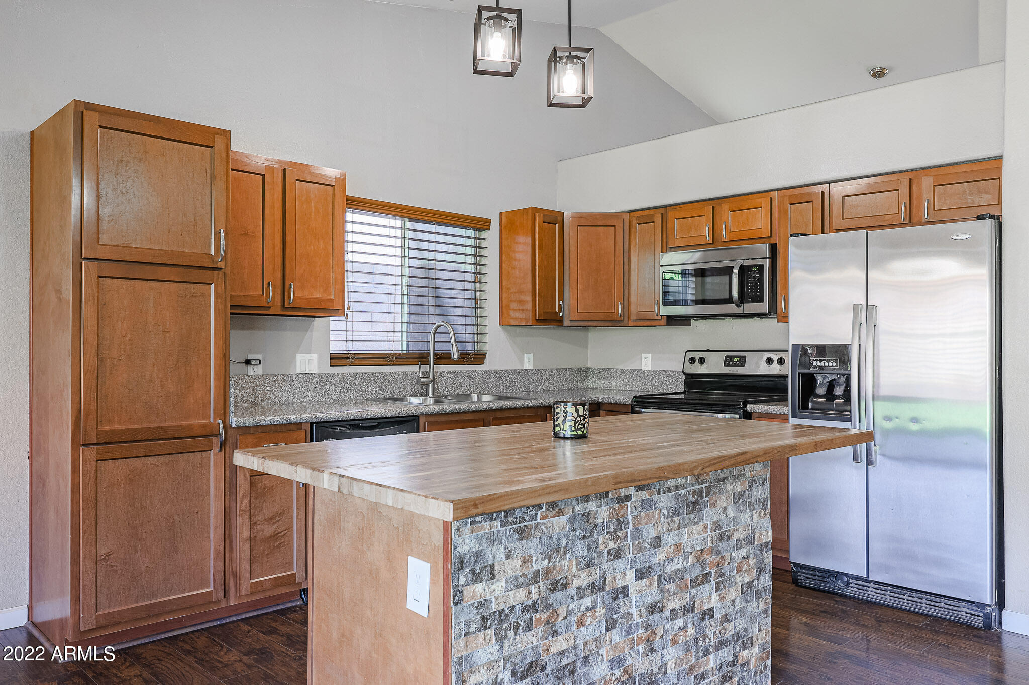 4330 W CAMINO VIVAZ --