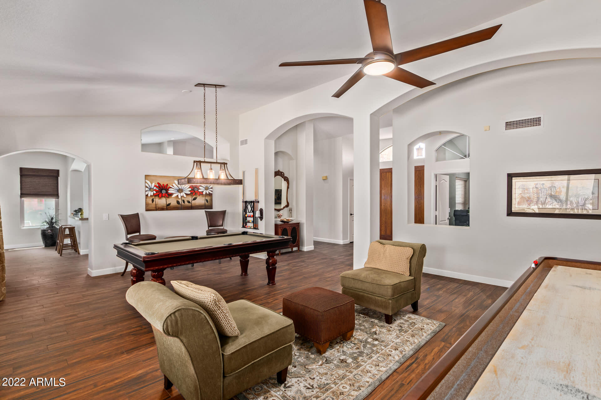 4034 E ROBIN Lane
