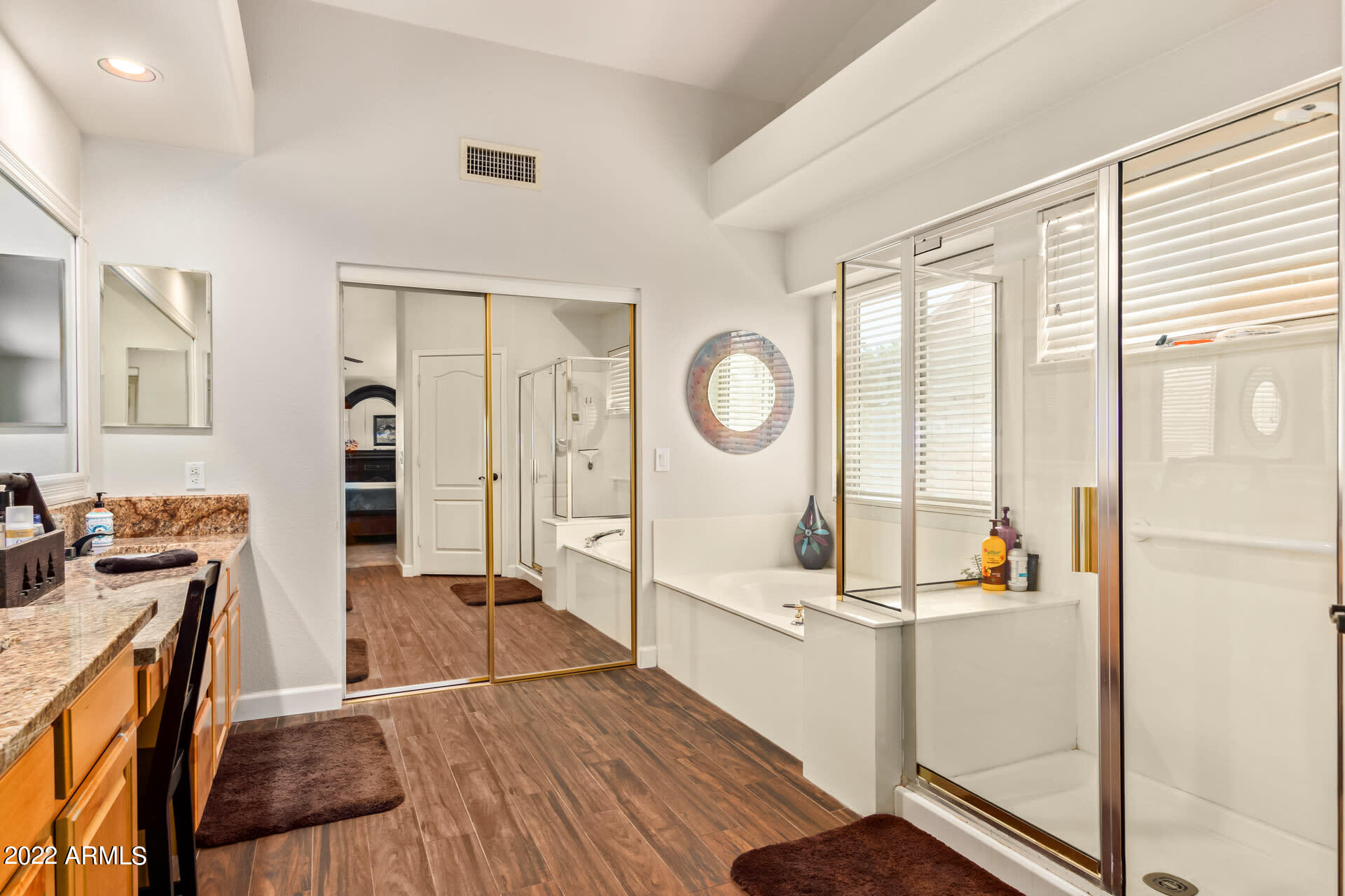 4034 E ROBIN Lane