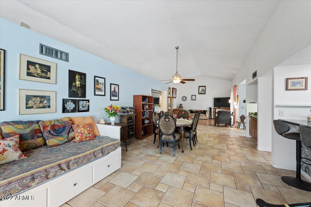 1324 N Lesueur --
