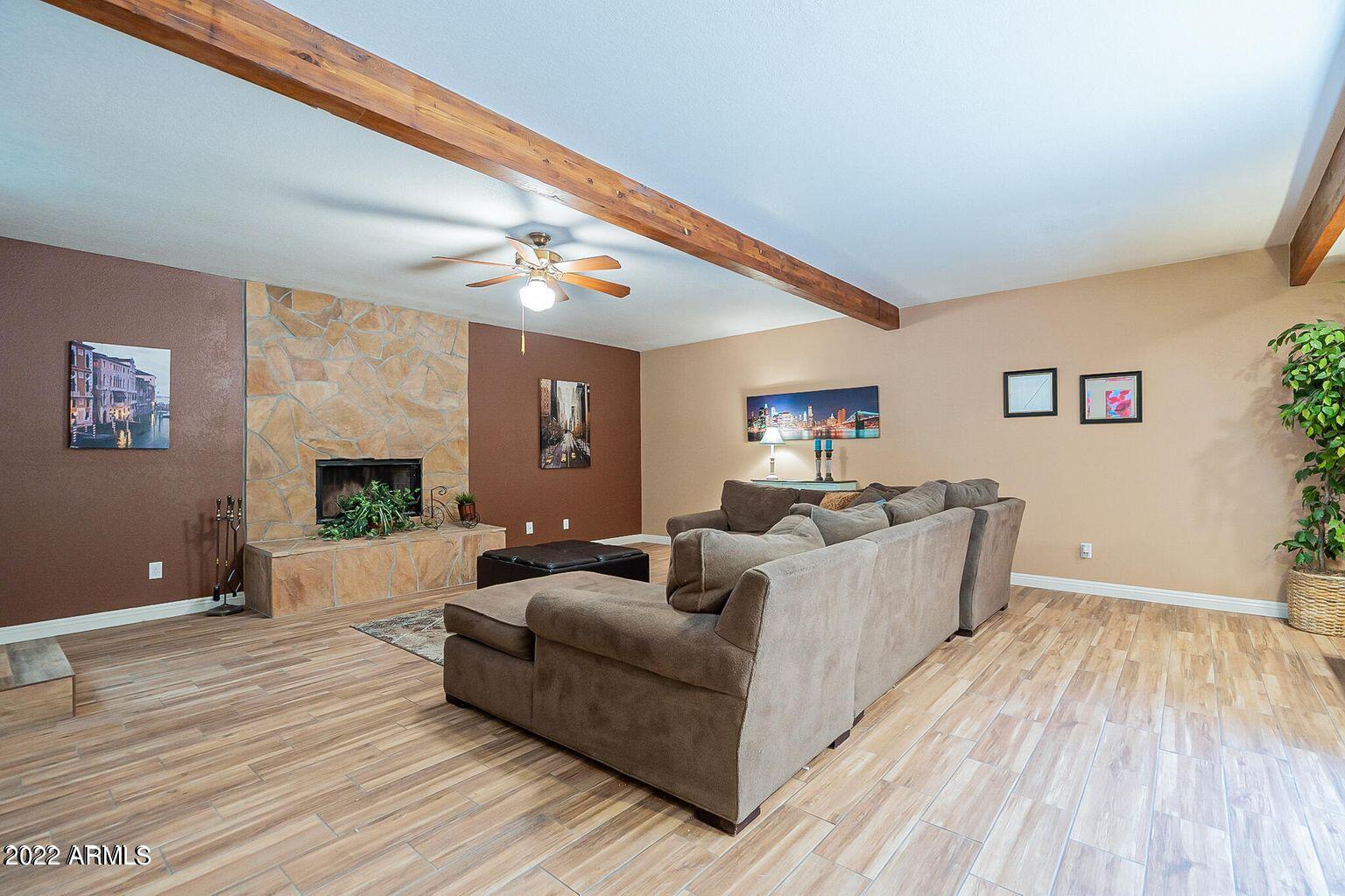 5032 W SAGUARO PARK Lane