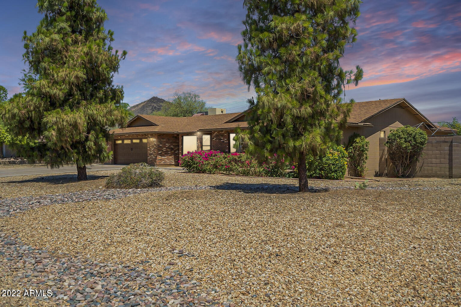 5032 W SAGUARO PARK Lane
