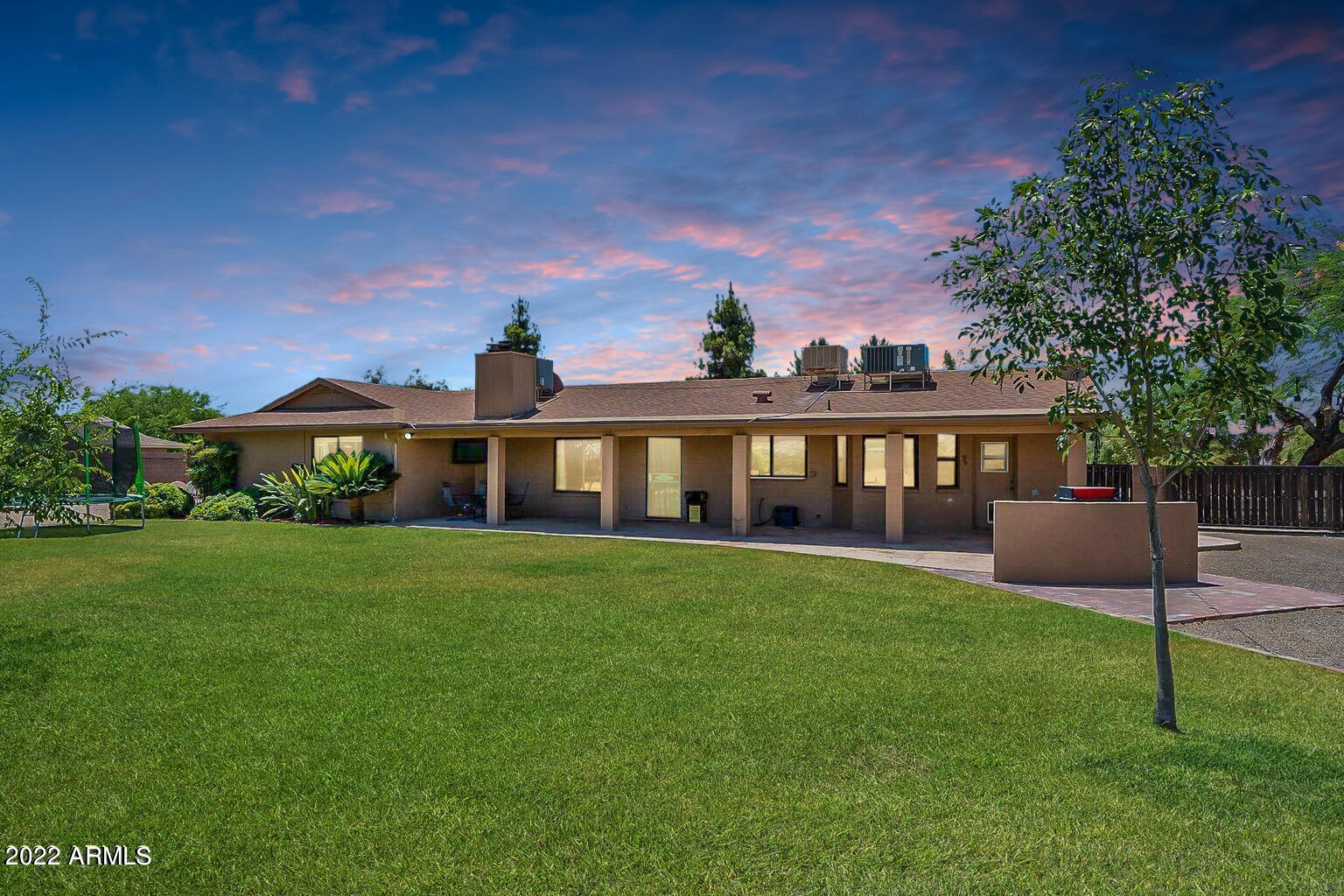 5032 W SAGUARO PARK Lane