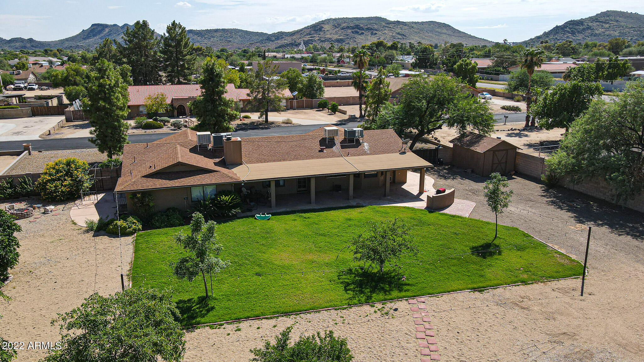 5032 W SAGUARO PARK Lane