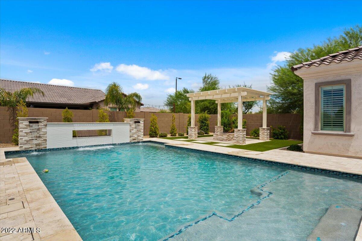 3594 E GEMINI Place