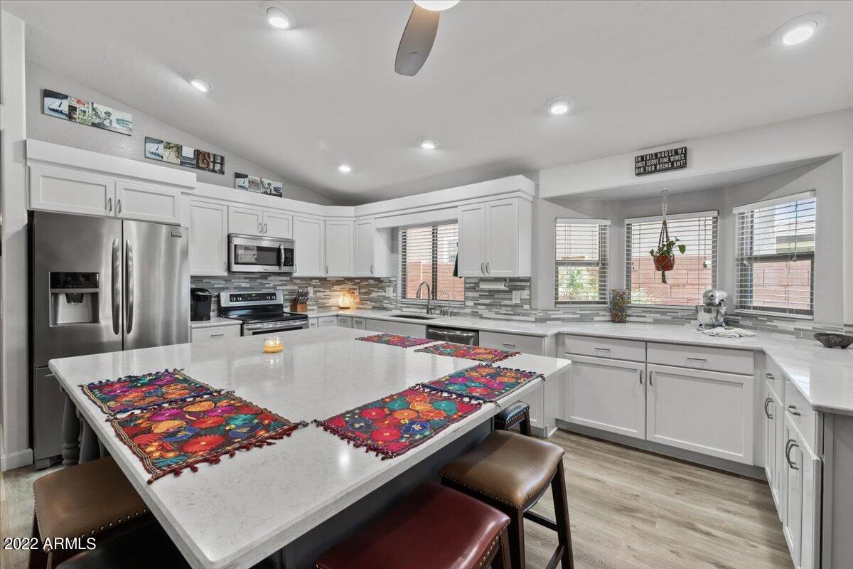 3285 E SANDY Way