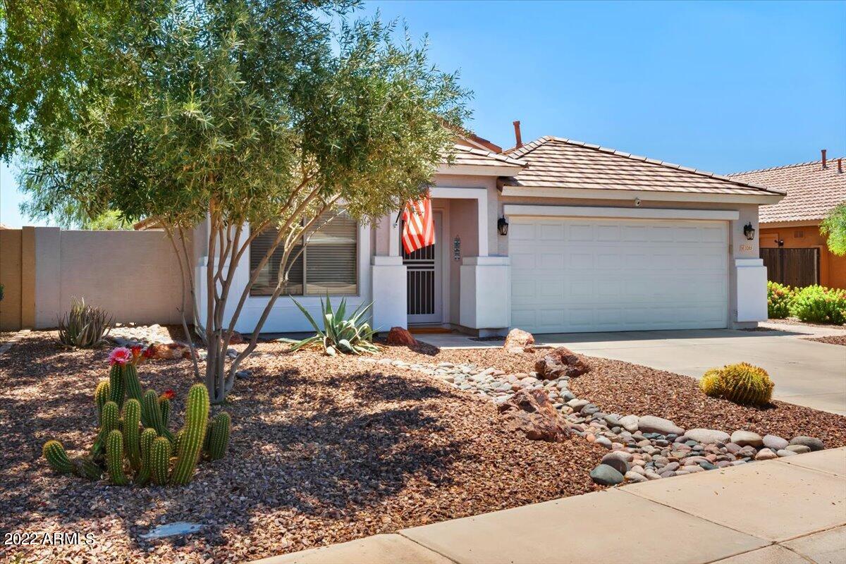 3285 E SANDY Way