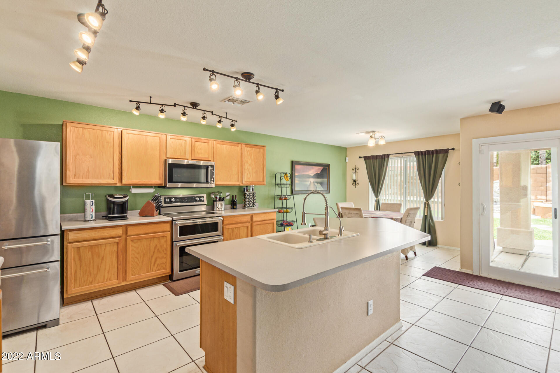 5766 W WINDROSE Drive