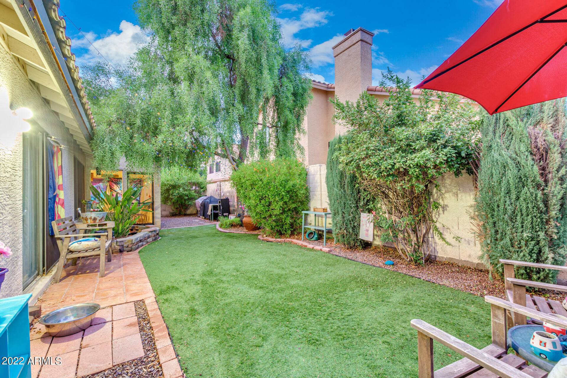 10736 W Ivory Lane