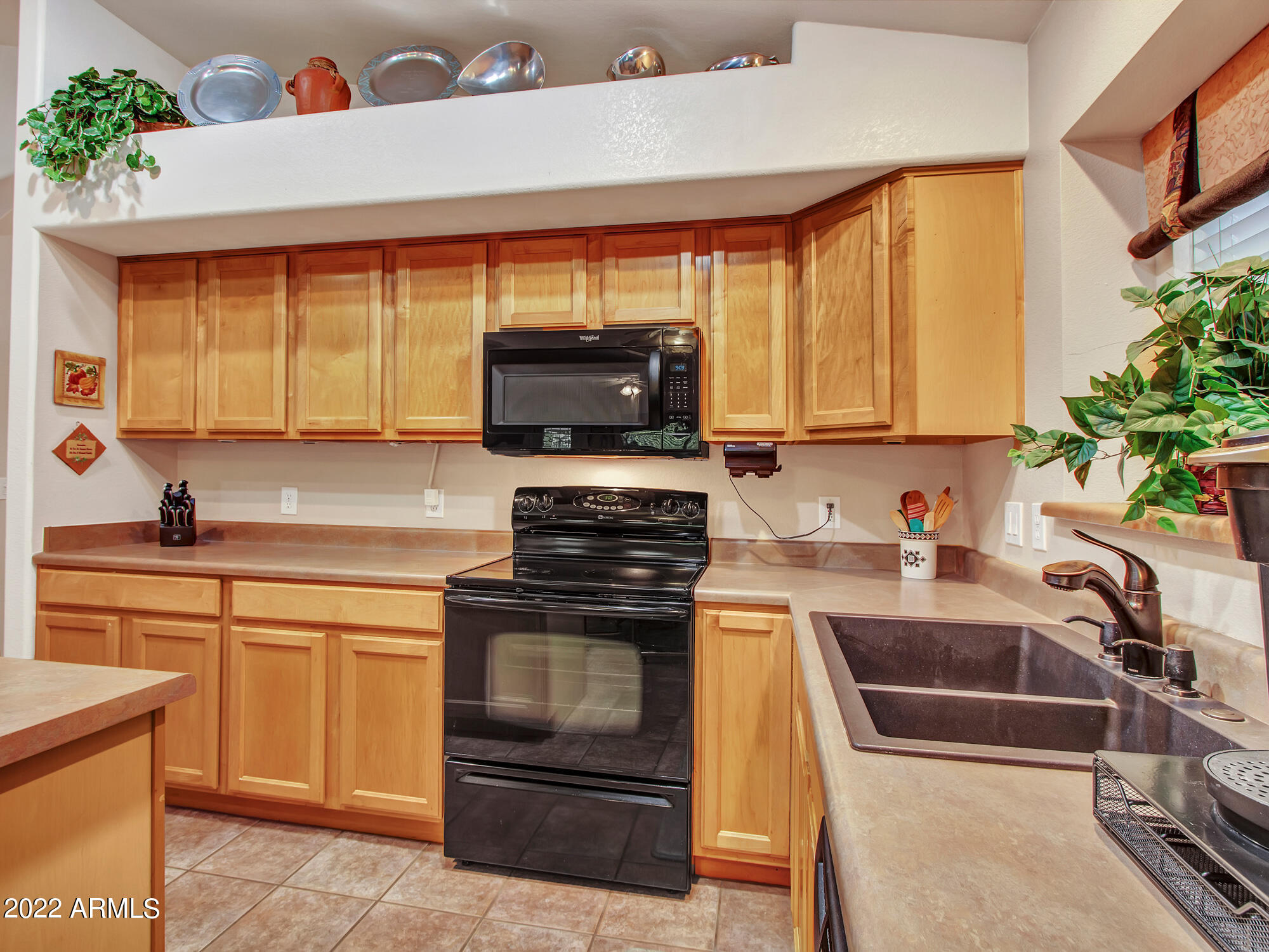 6493 W BEHREND Drive
