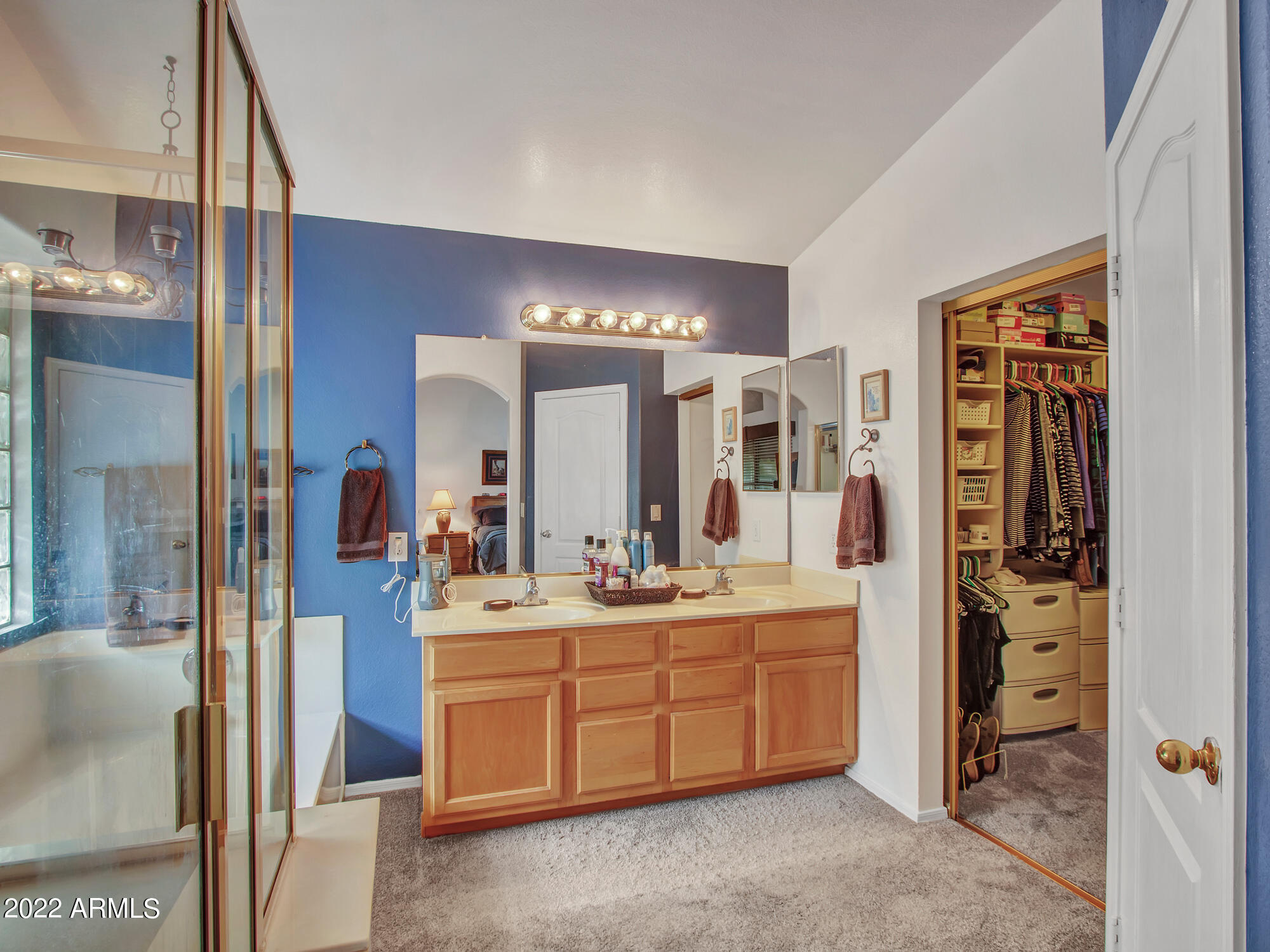 6493 W BEHREND Drive