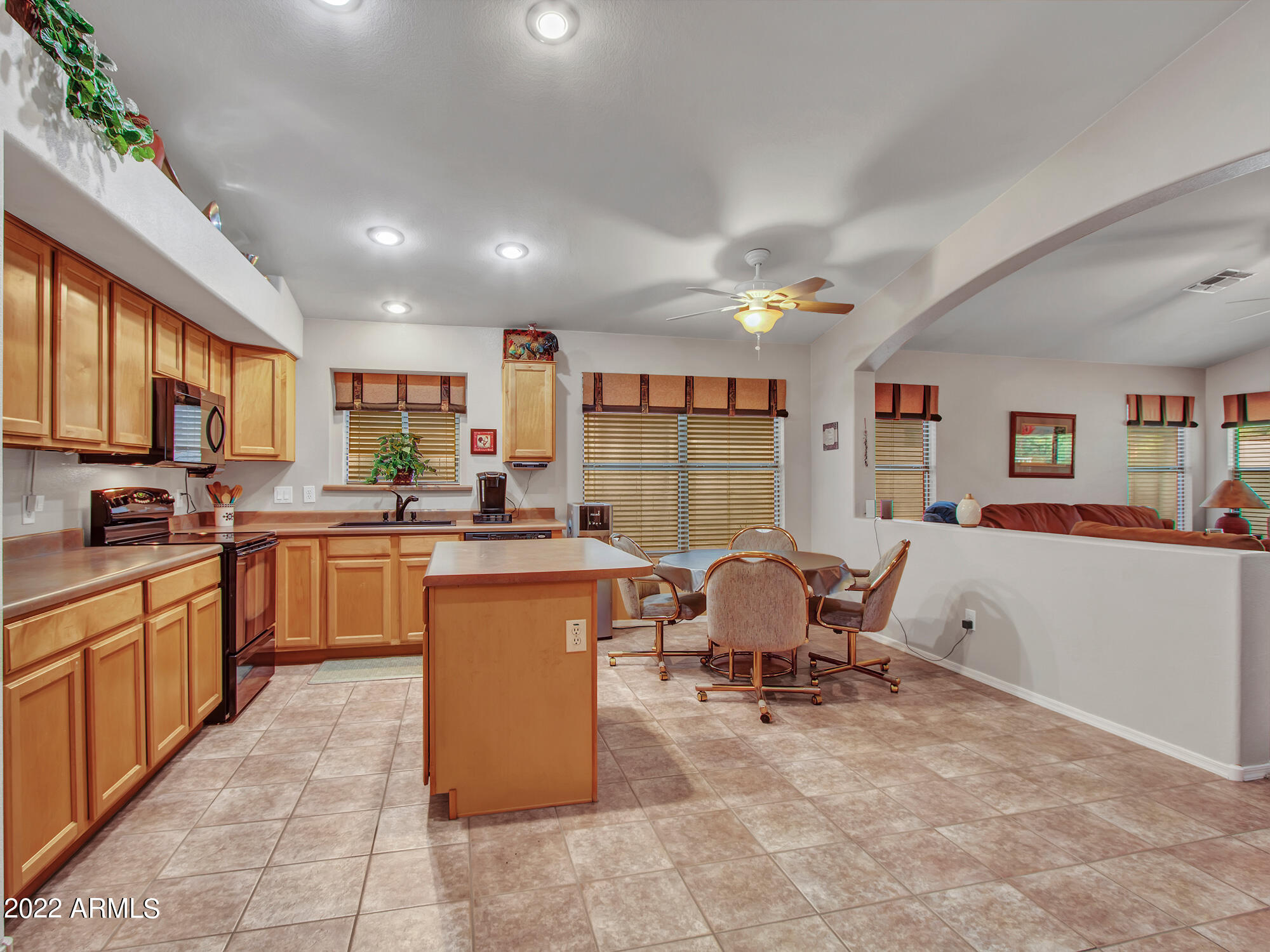 6493 W BEHREND Drive