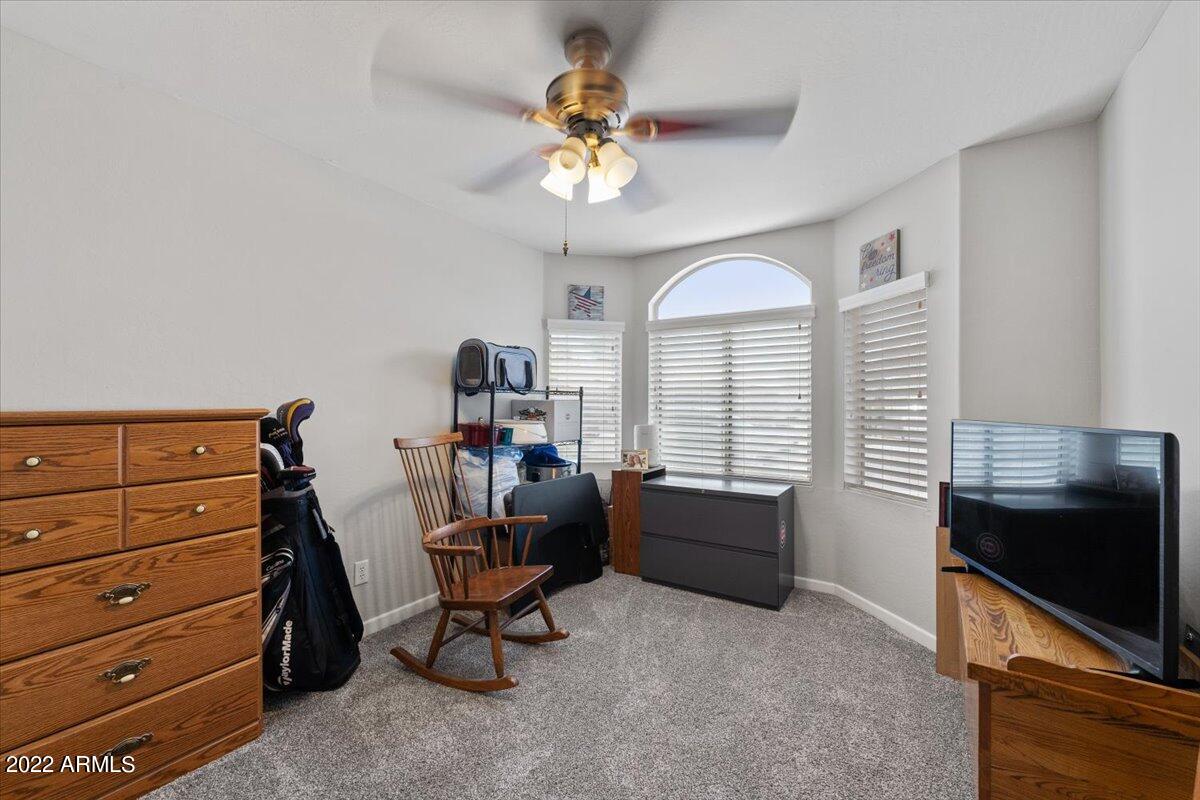 3322 W GARY Drive