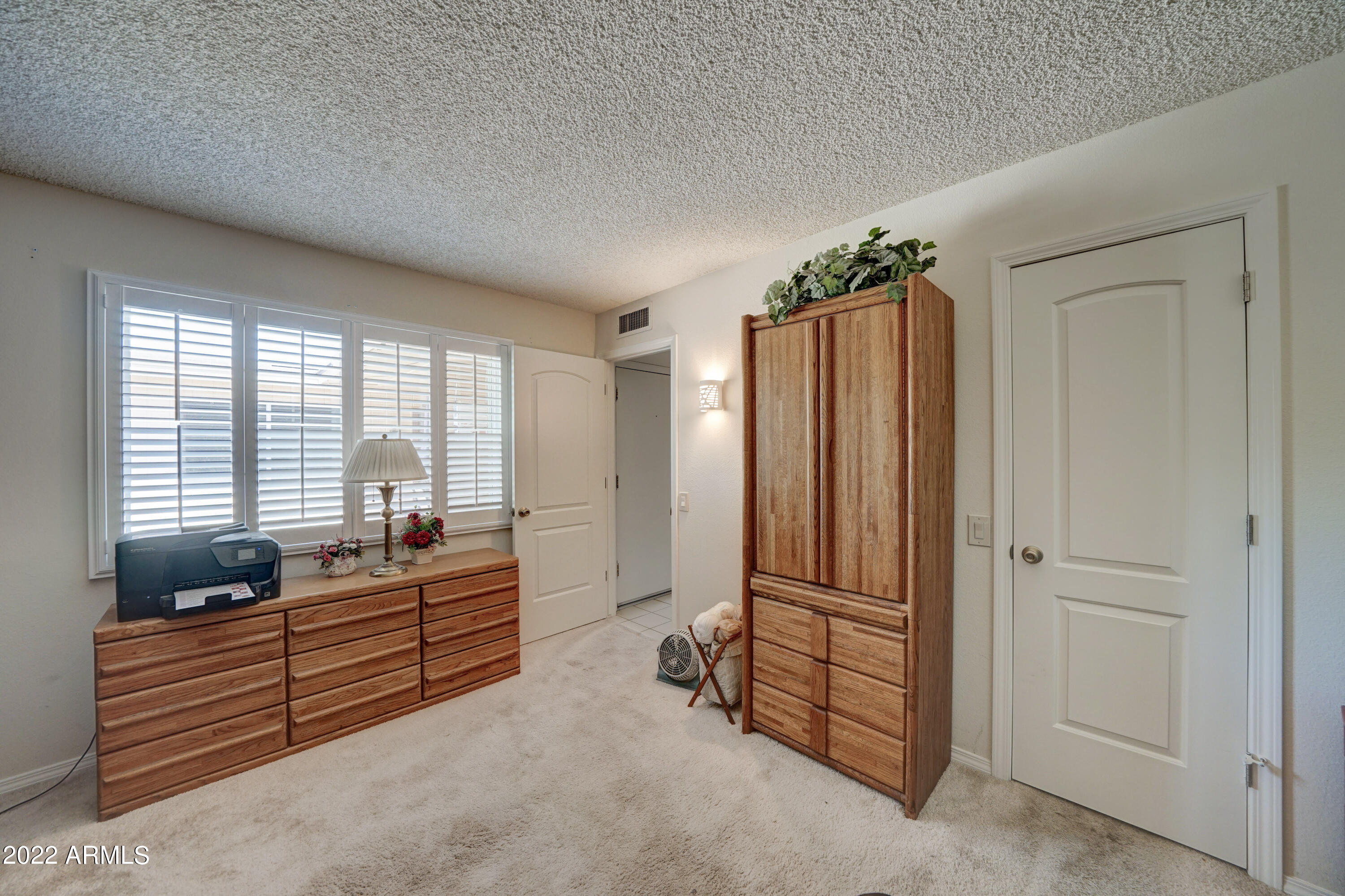 13409 W DESERT GLEN Drive