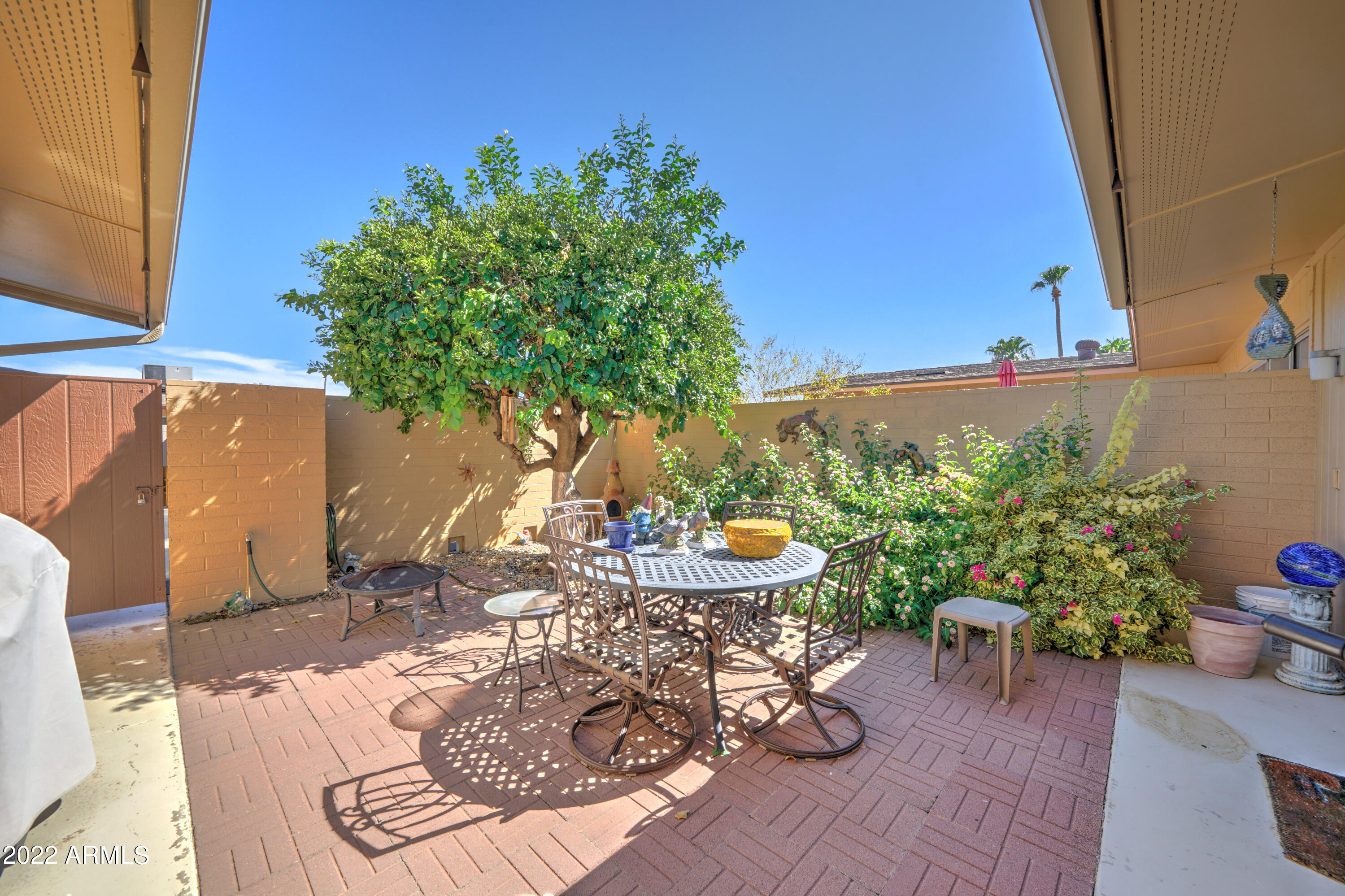 13409 W DESERT GLEN Drive
