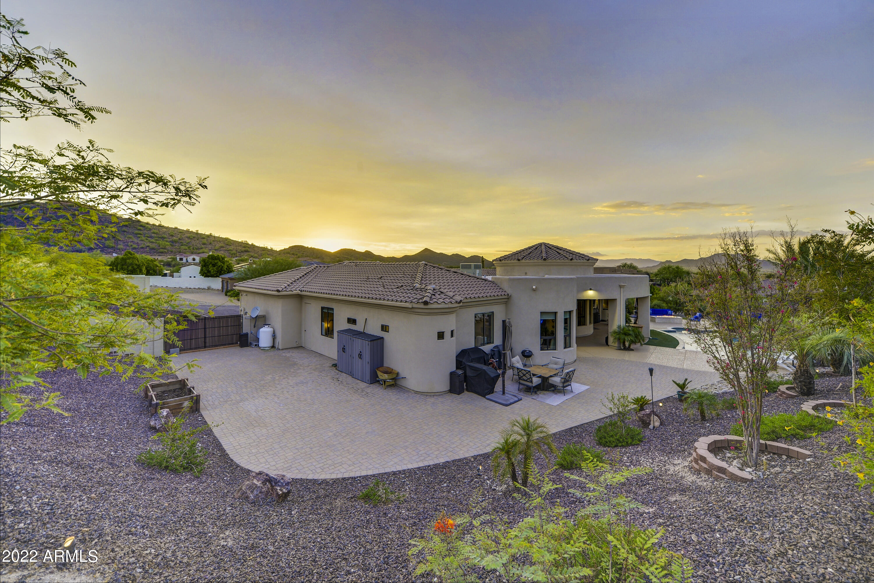 33909 N 3RD Drive