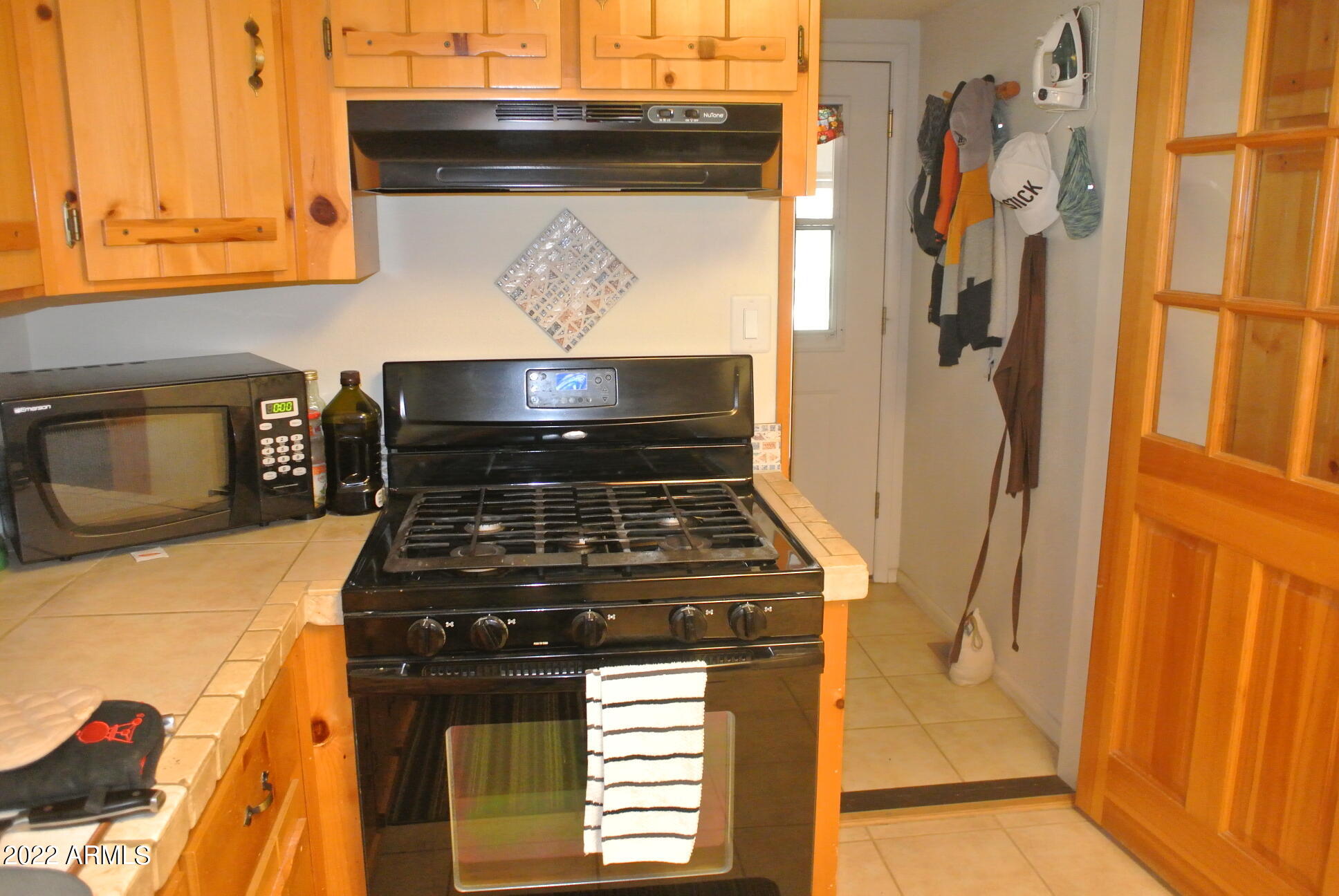 11 COUNTY ROAD 2068 --