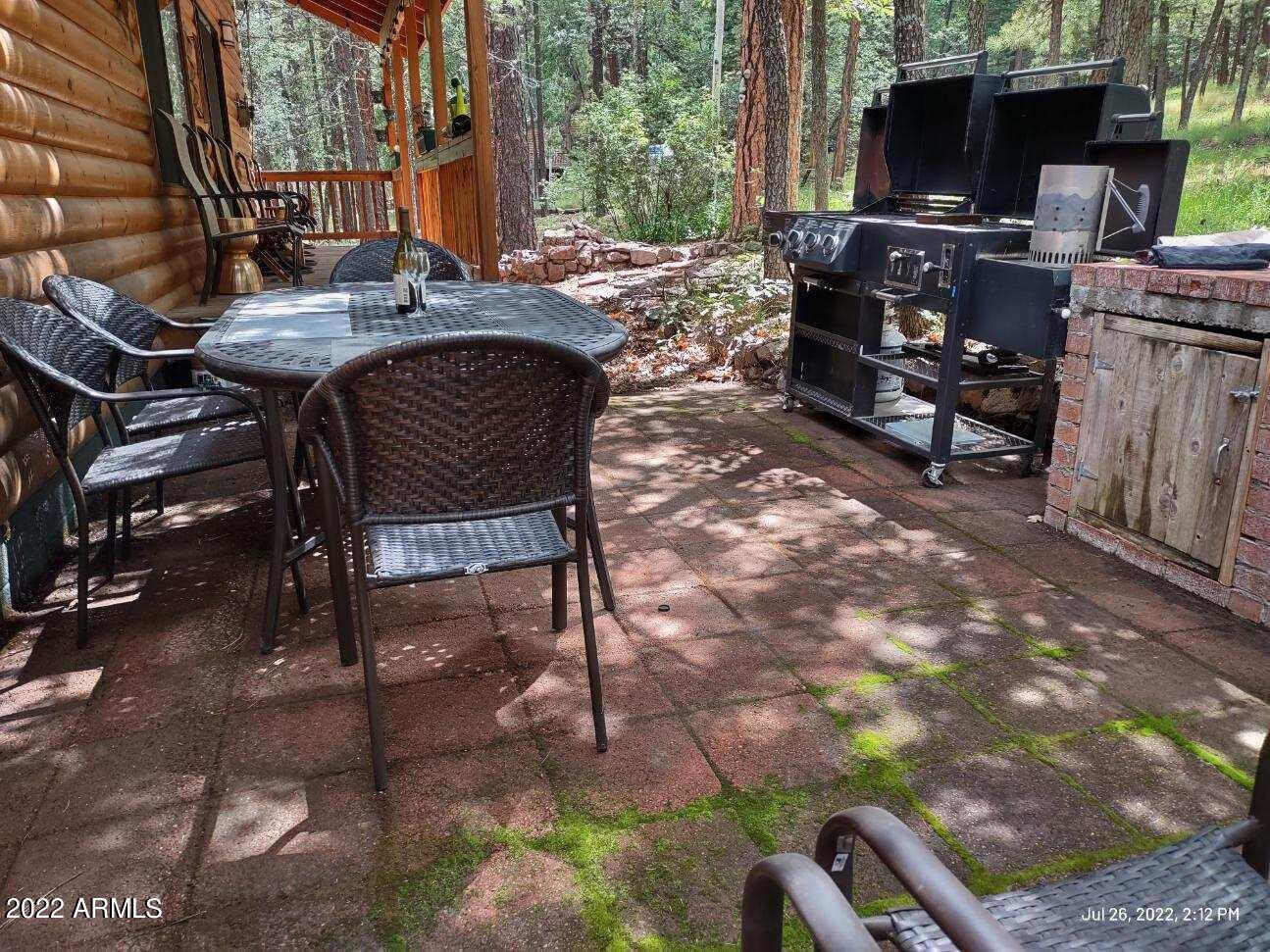 11 COUNTY ROAD 2068 --