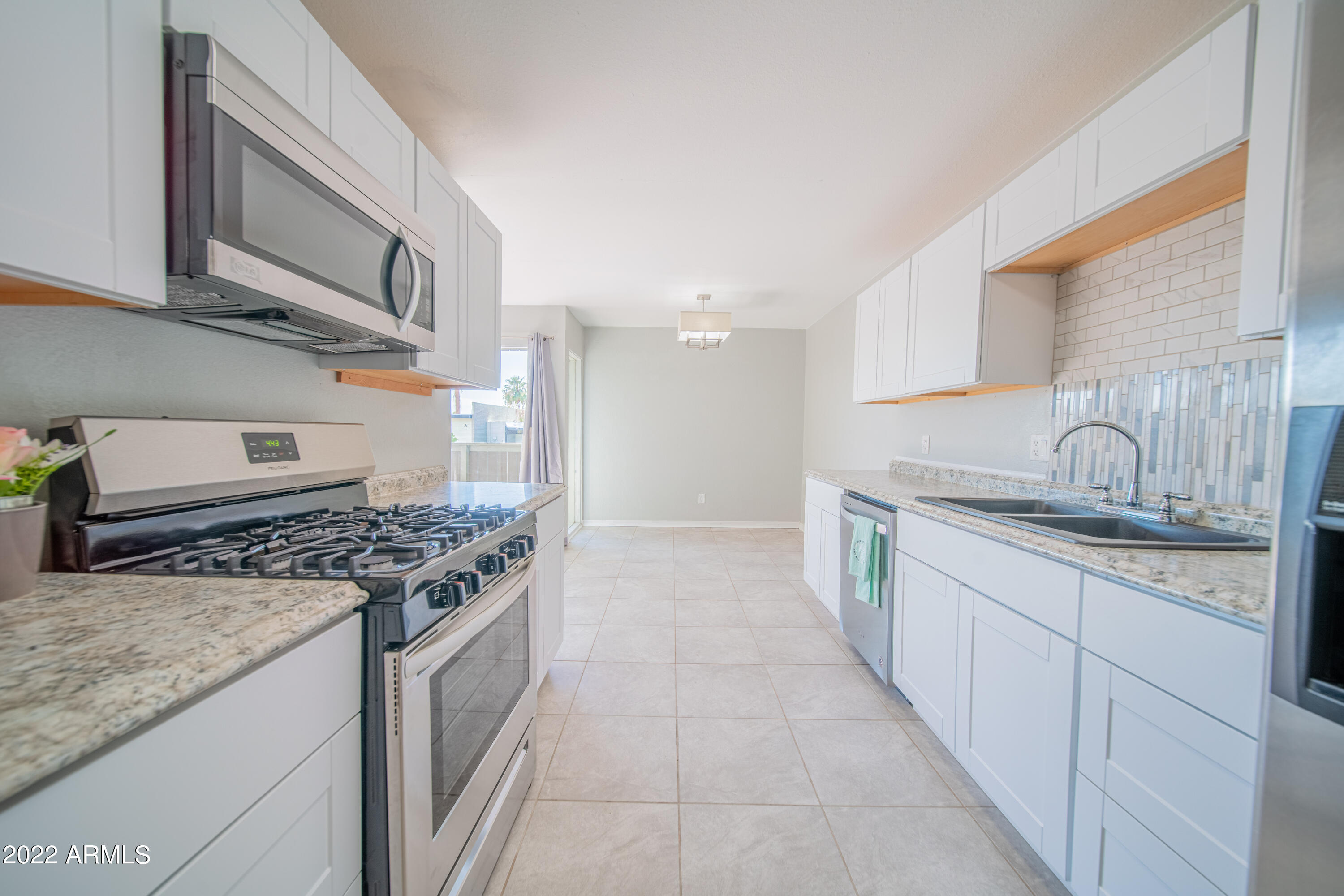 6767 N 7TH Street Unit: 211