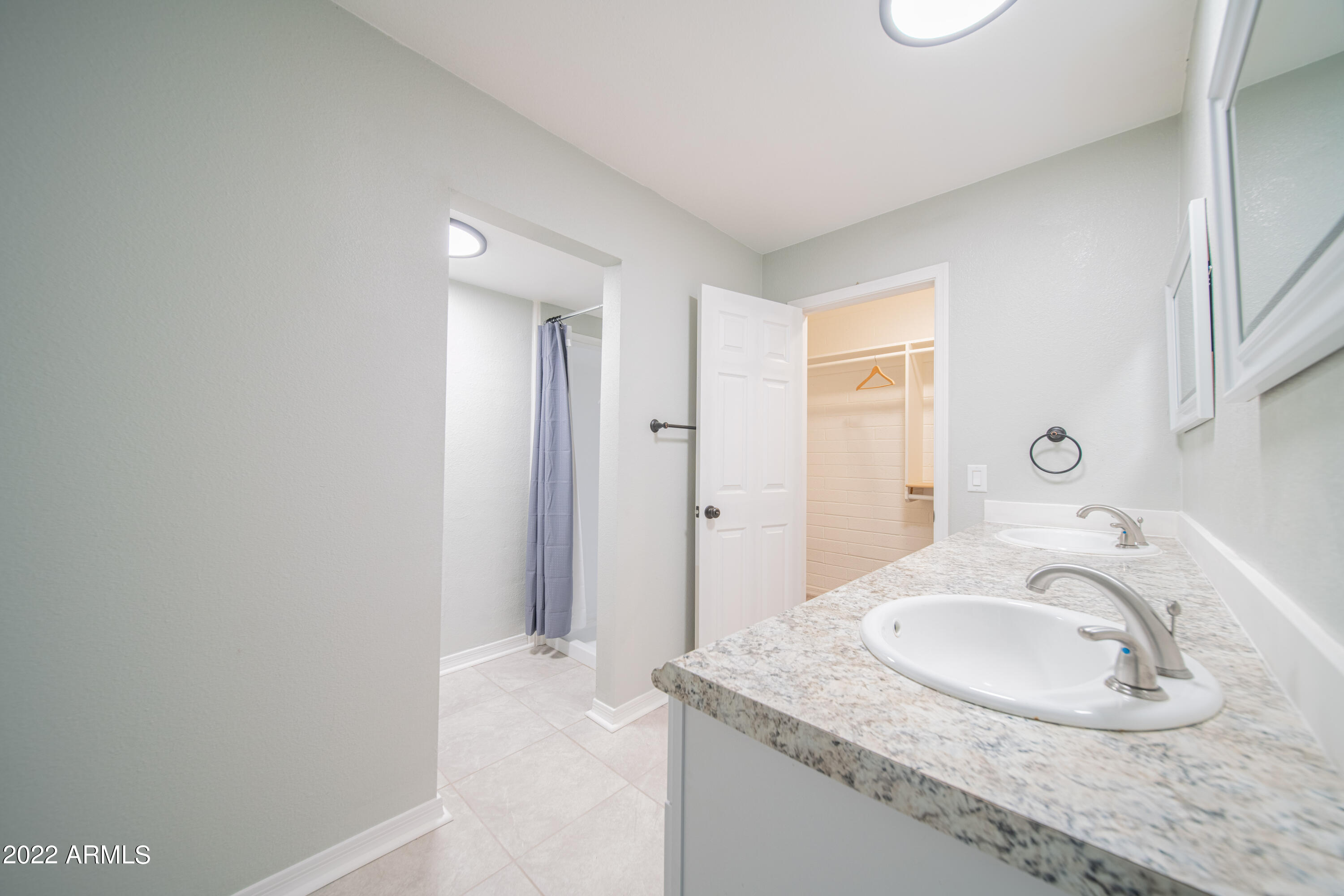 6767 N 7TH Street Unit: 211