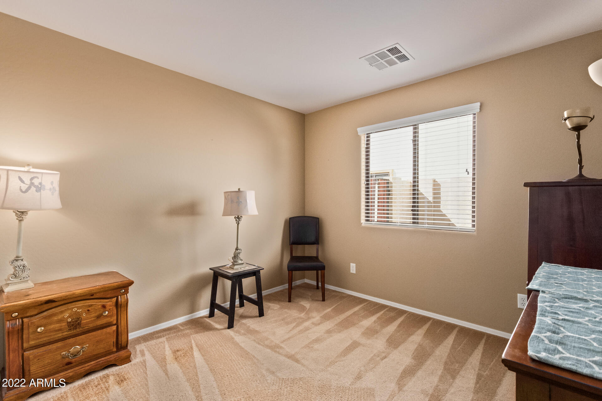 2742 S POWELL Road