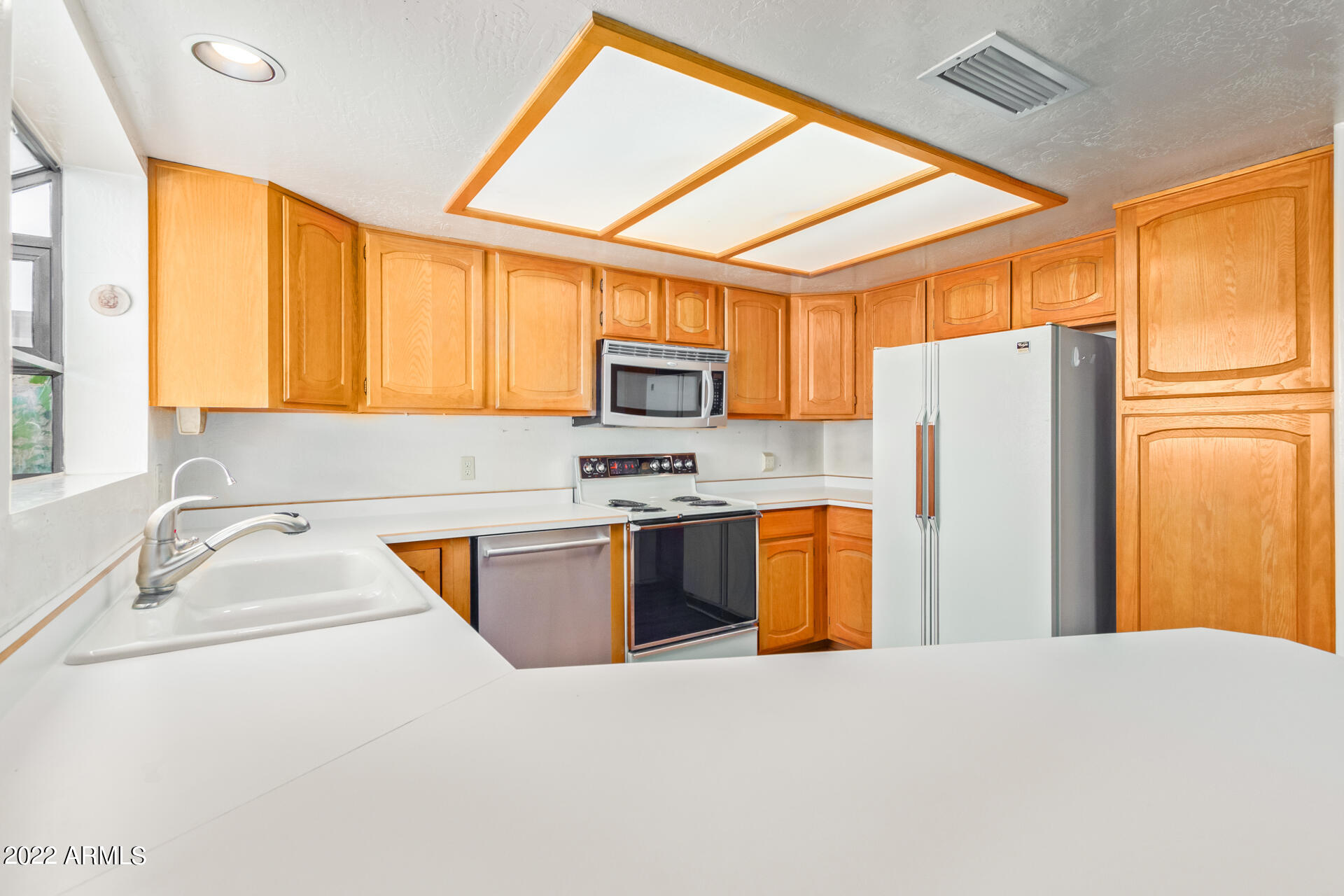 6223 N 12TH Street Unit: 24