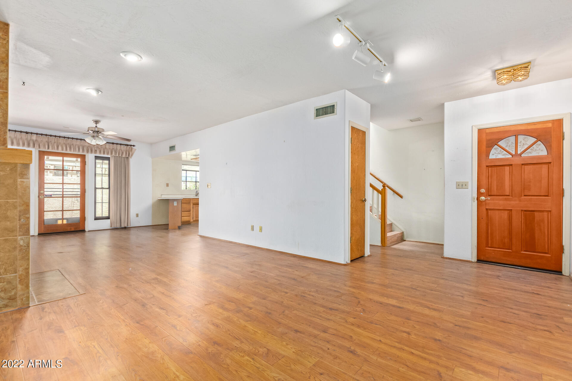 6223 N 12TH Street Unit: 24